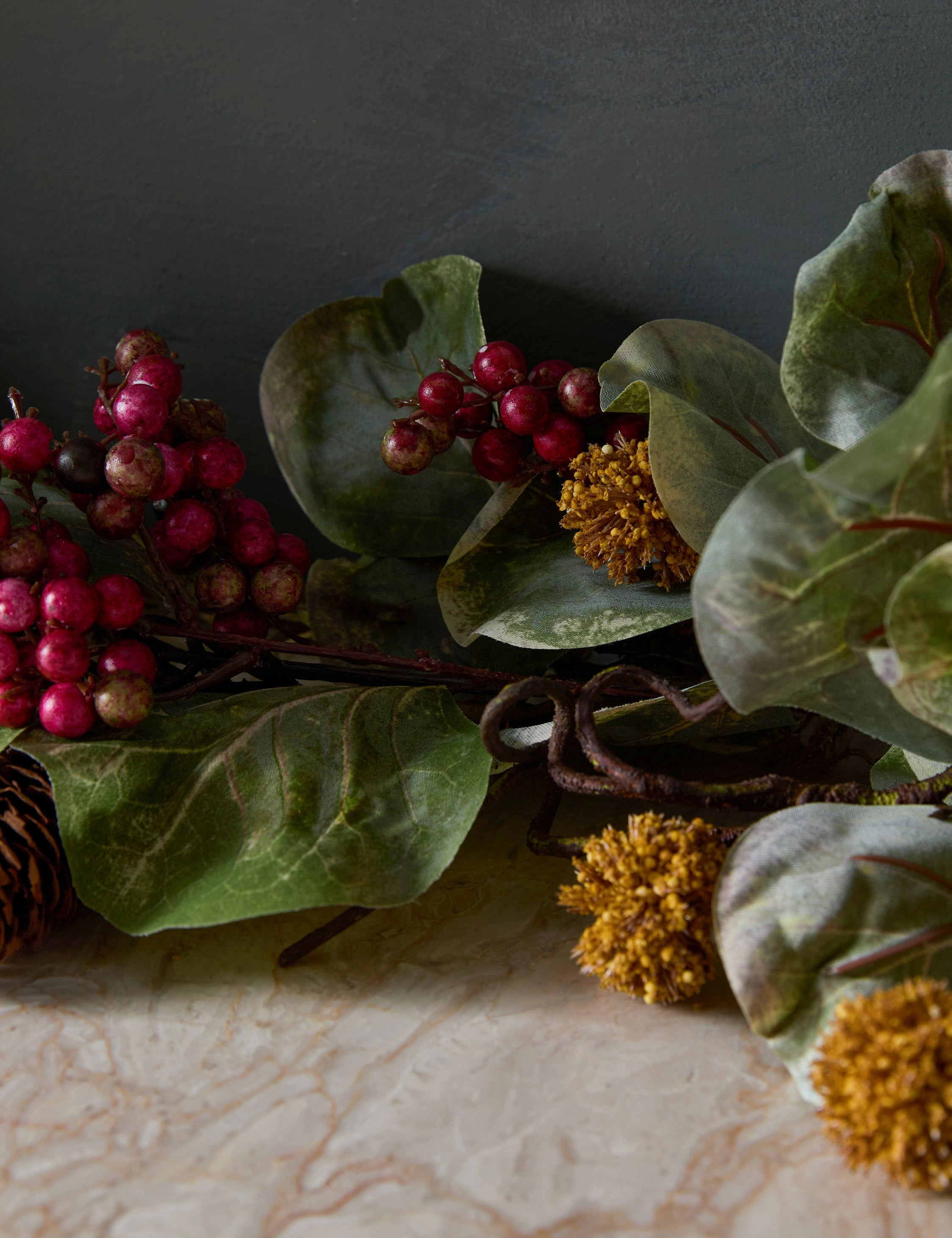 Faux Zanzibar Leaf with Pinecones & Berries Garland