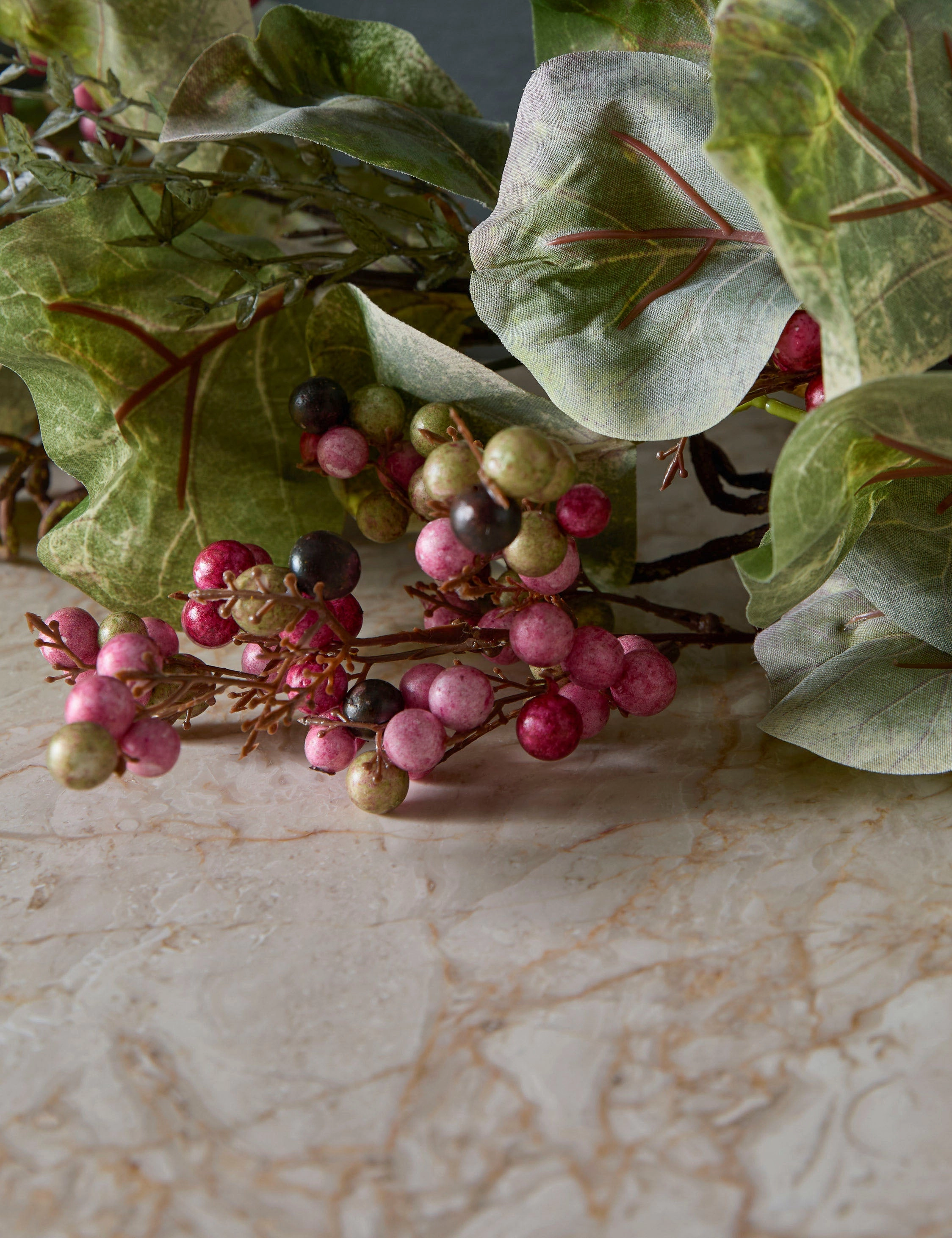 Faux Zanzibar Leaf with Pinecones & Berries Garland
