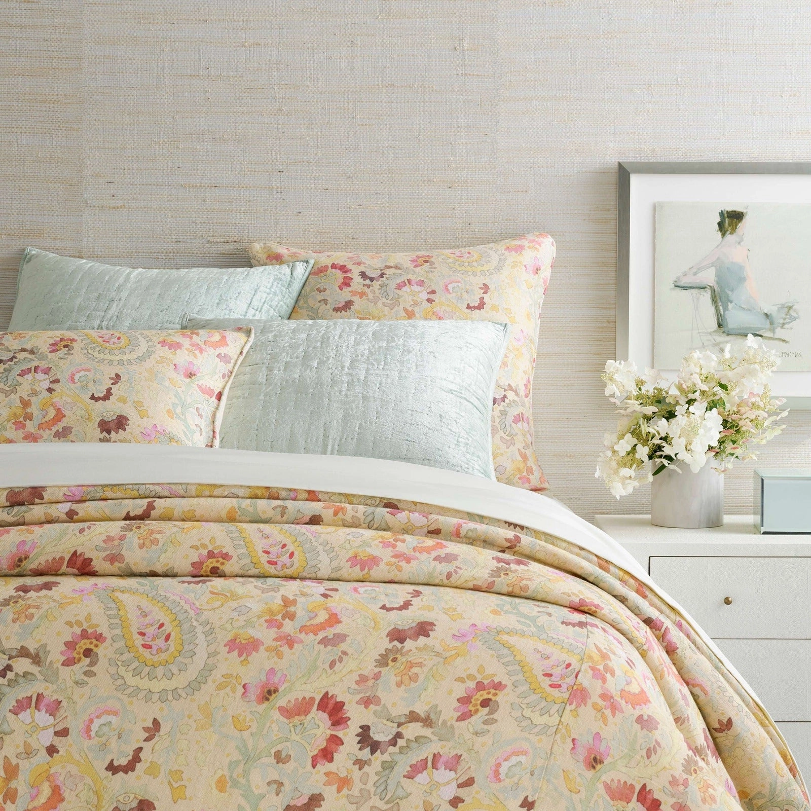 Fiji Silver Grasscloth Wallpaper