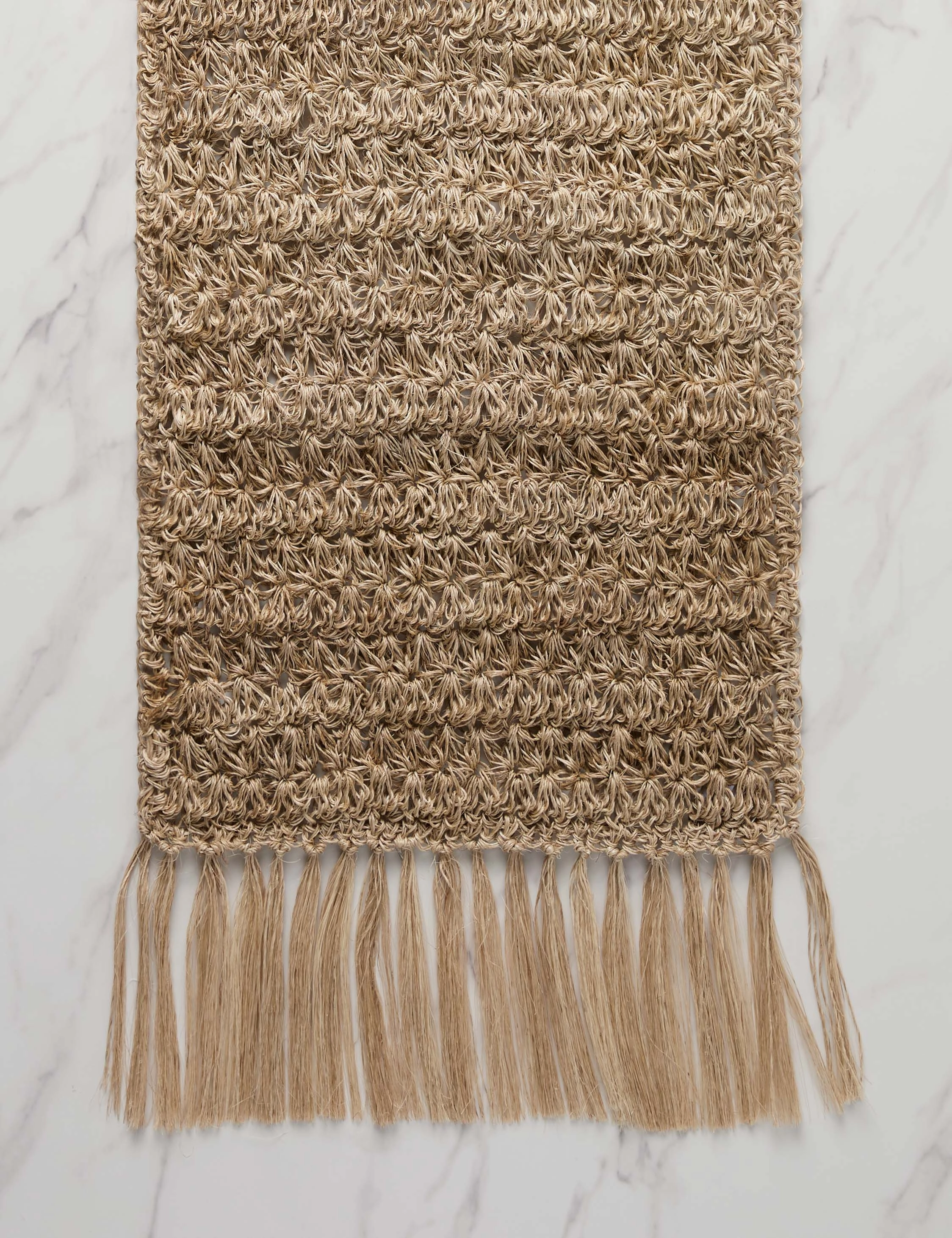 Fique Knots Table Runner by Tallo de Olivo 