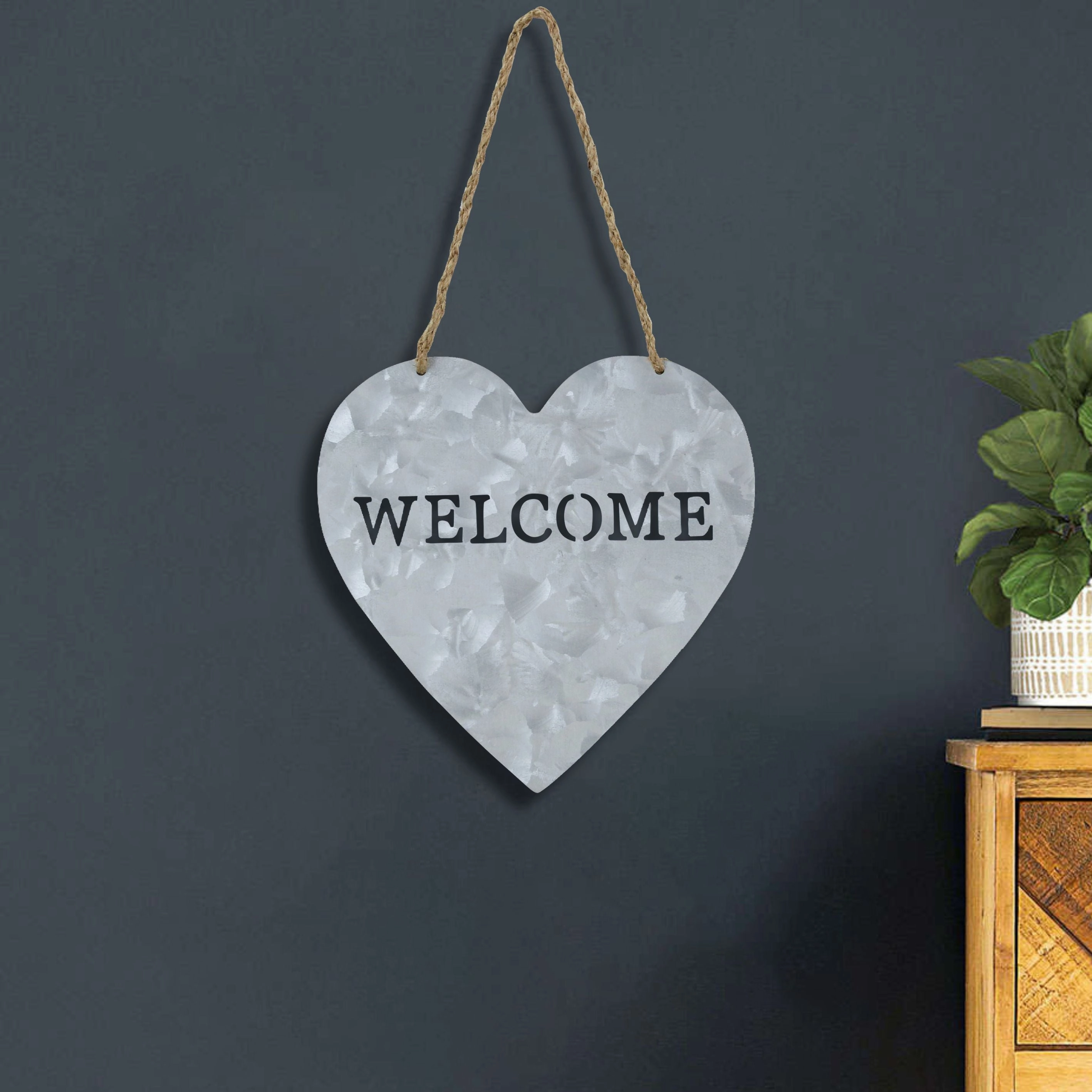 FP-3389 - Luca Welcome Sign