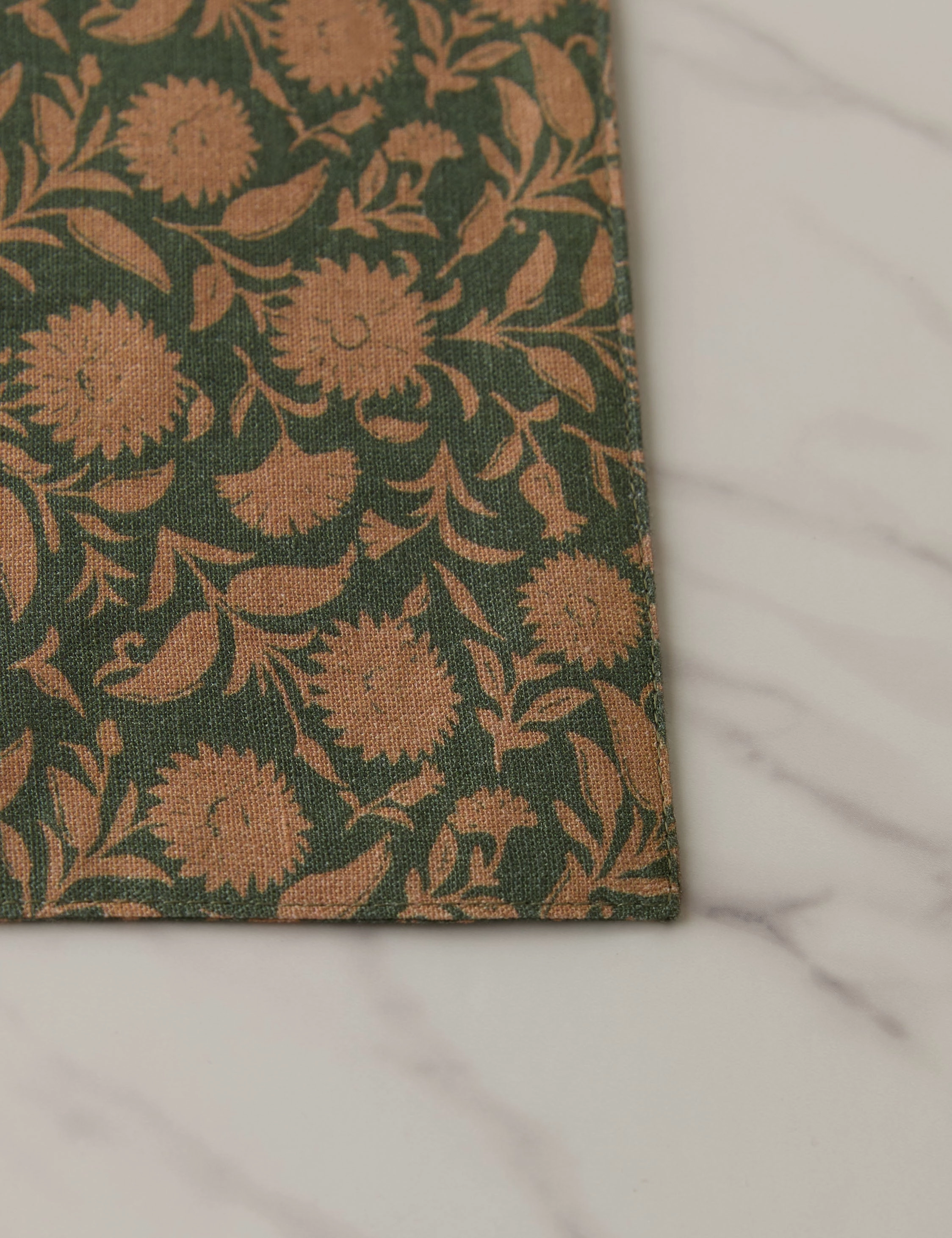 Fransen Table Linens