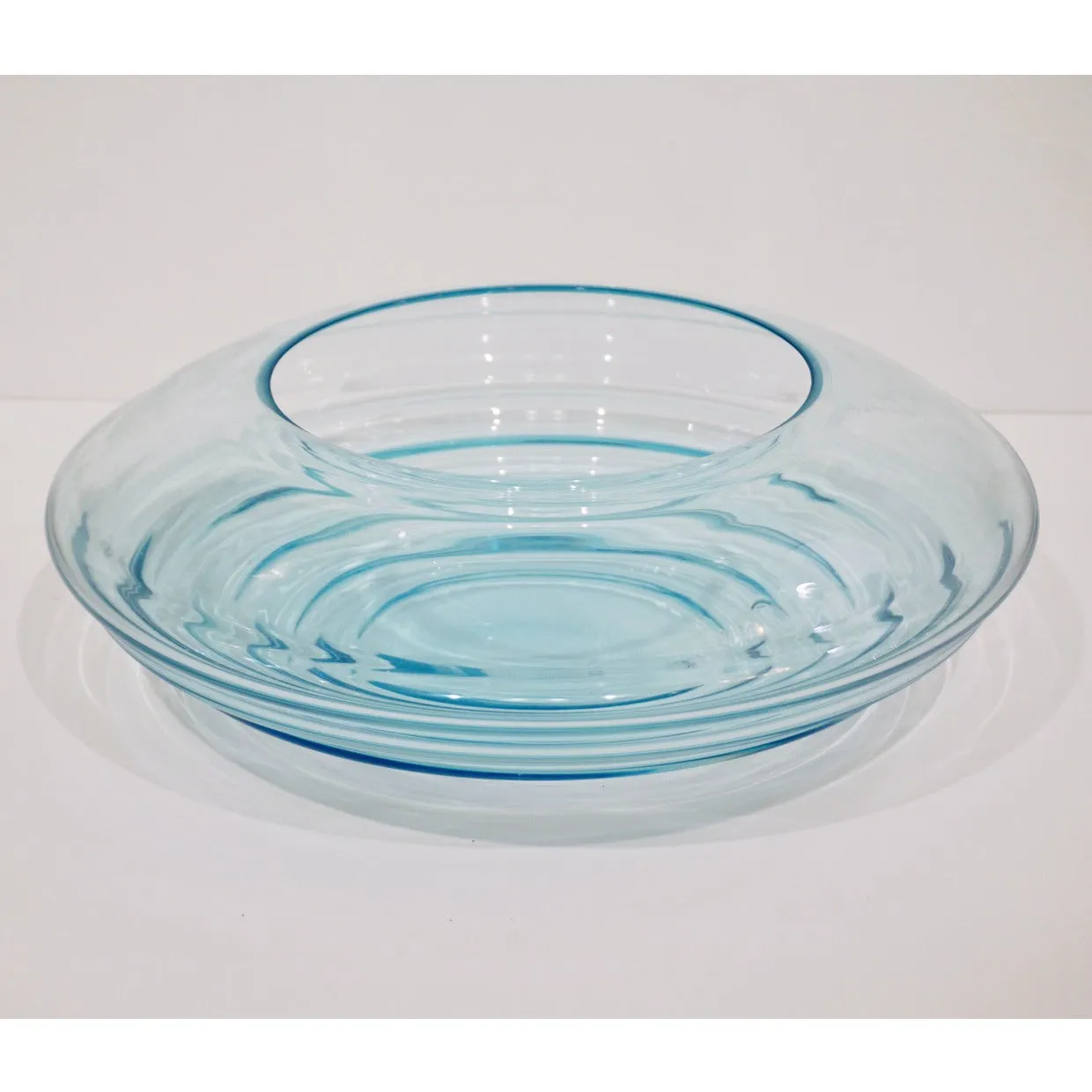 Giampaolo Ghisetti 1970s Vintage Round Aquamarine Blue Murano Glass Ribbed Bowl