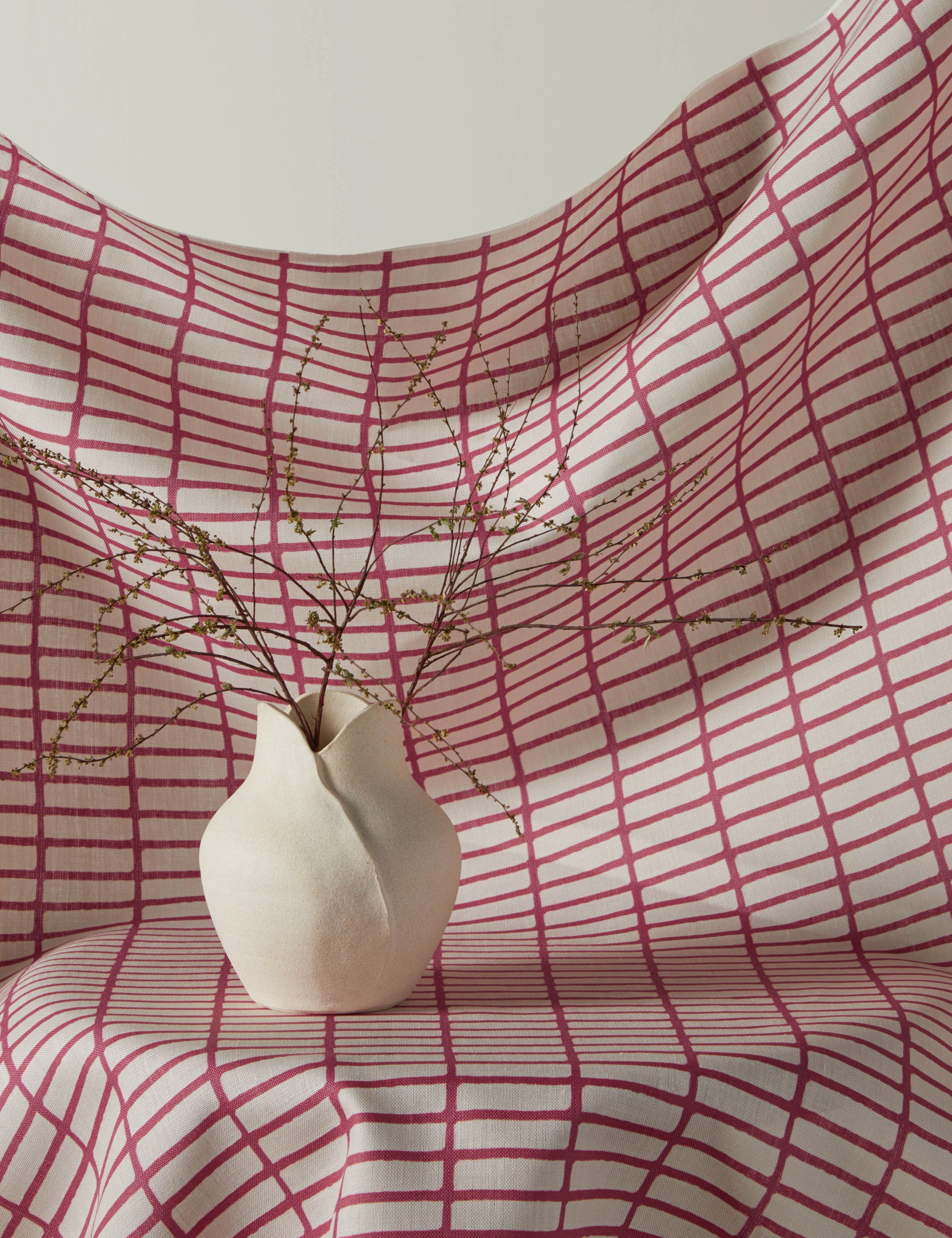 Gille Linen Fabric by Annie Coop 