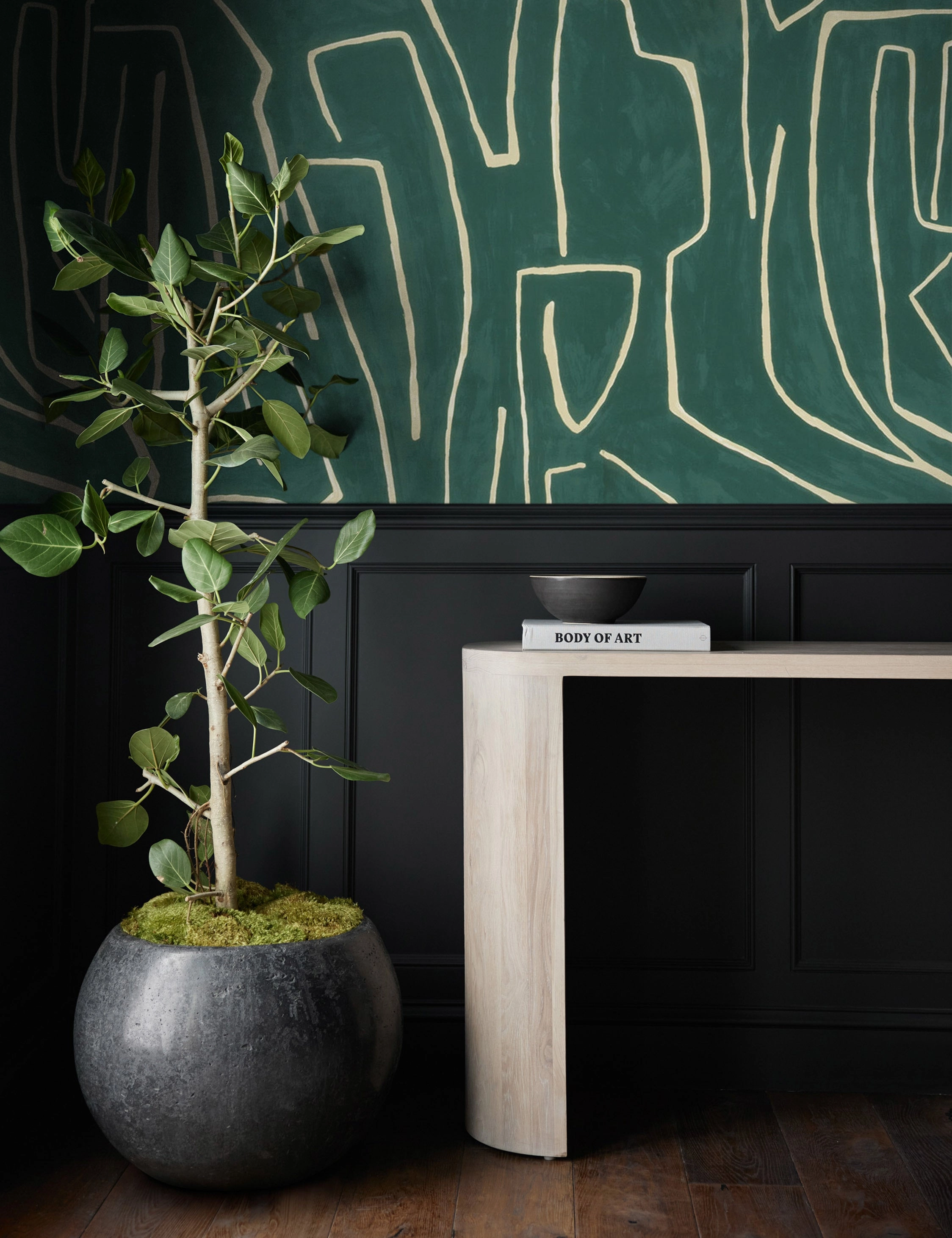 Graffito Wallpaper by Kelly Wearstler