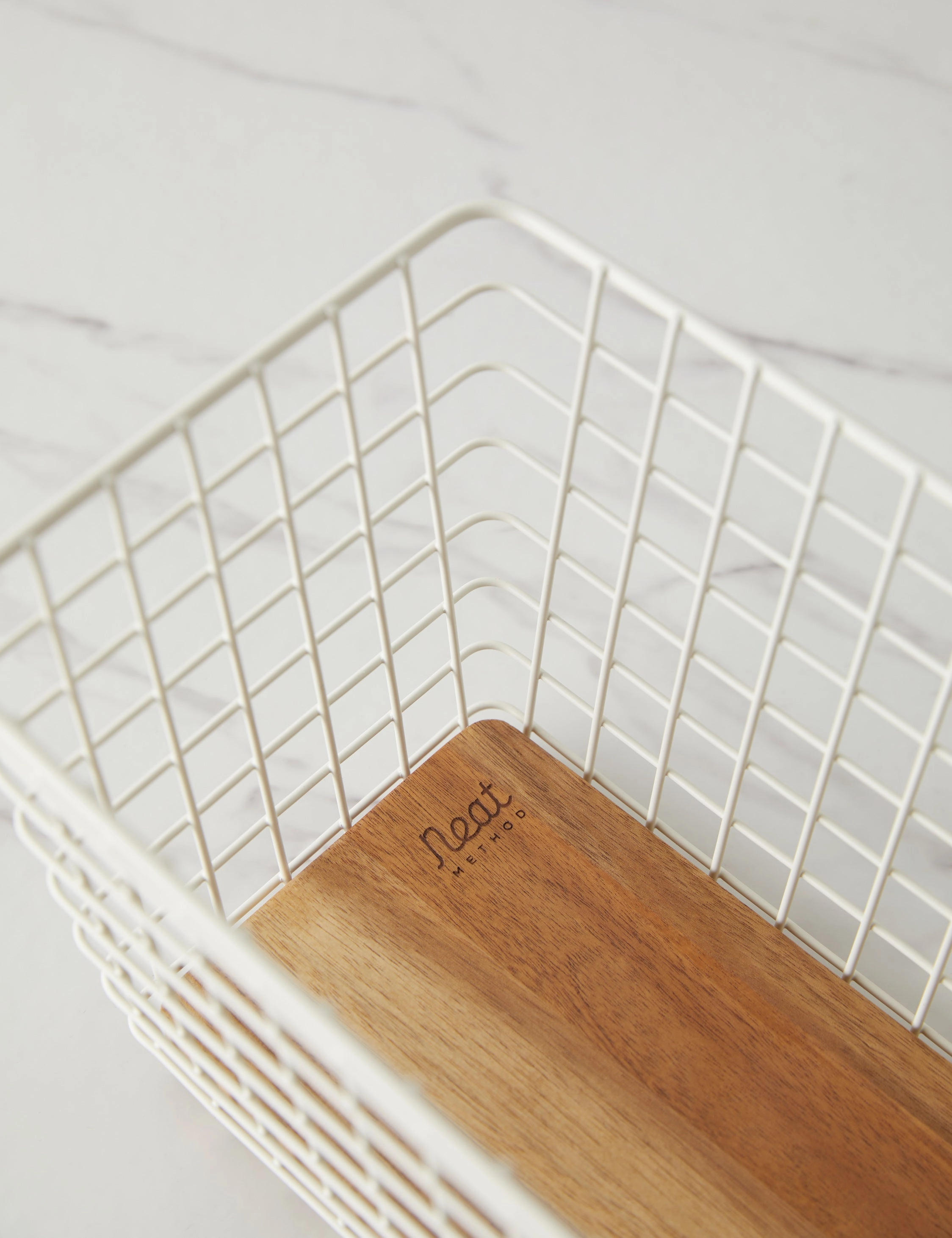 Grid Basket by NEAT Method