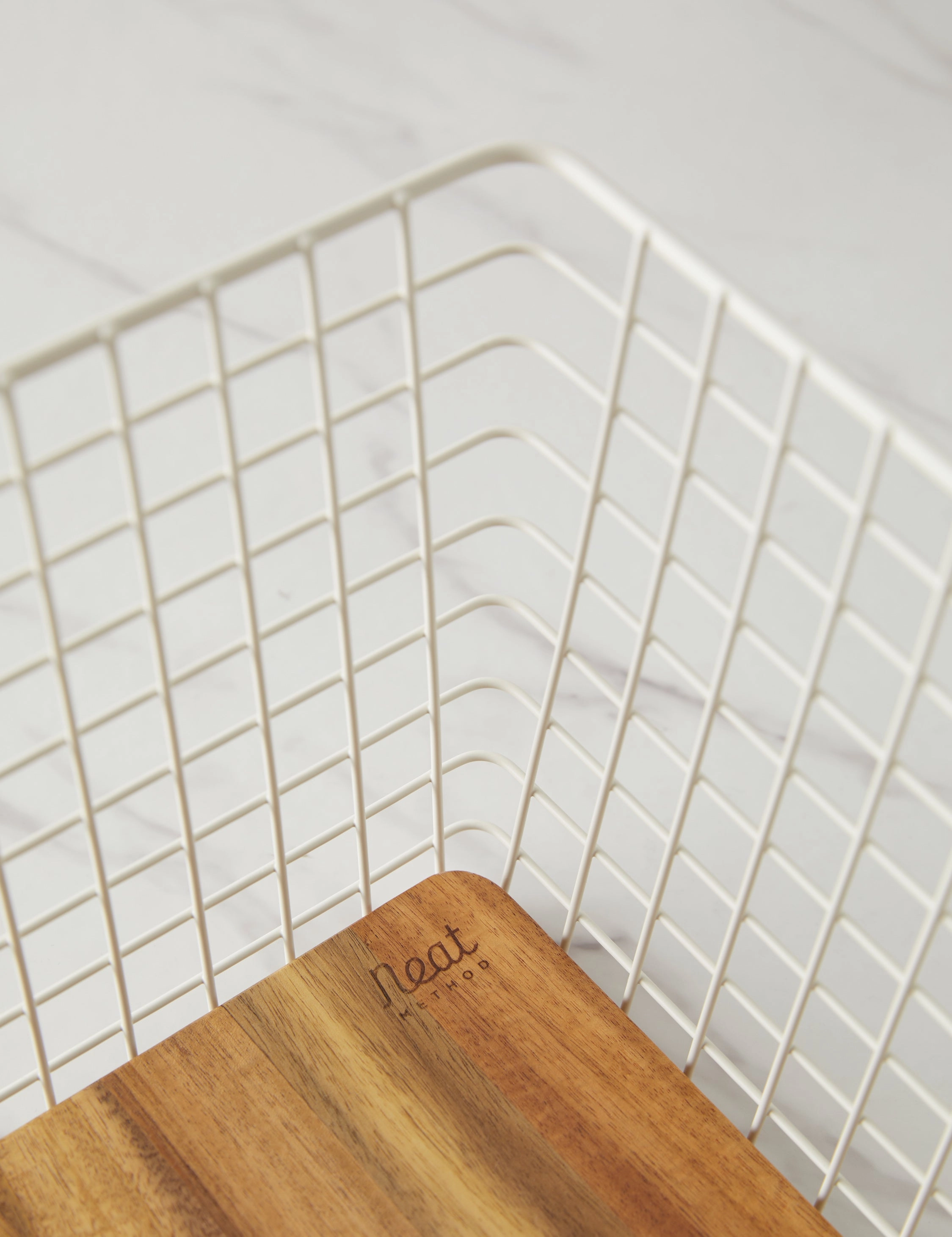 Grid Basket by NEAT Method
