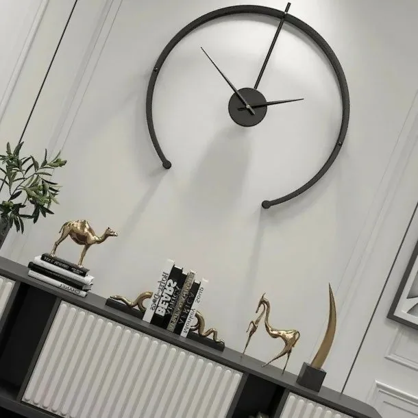 HALF ROUND WALL CLOCK BLACK