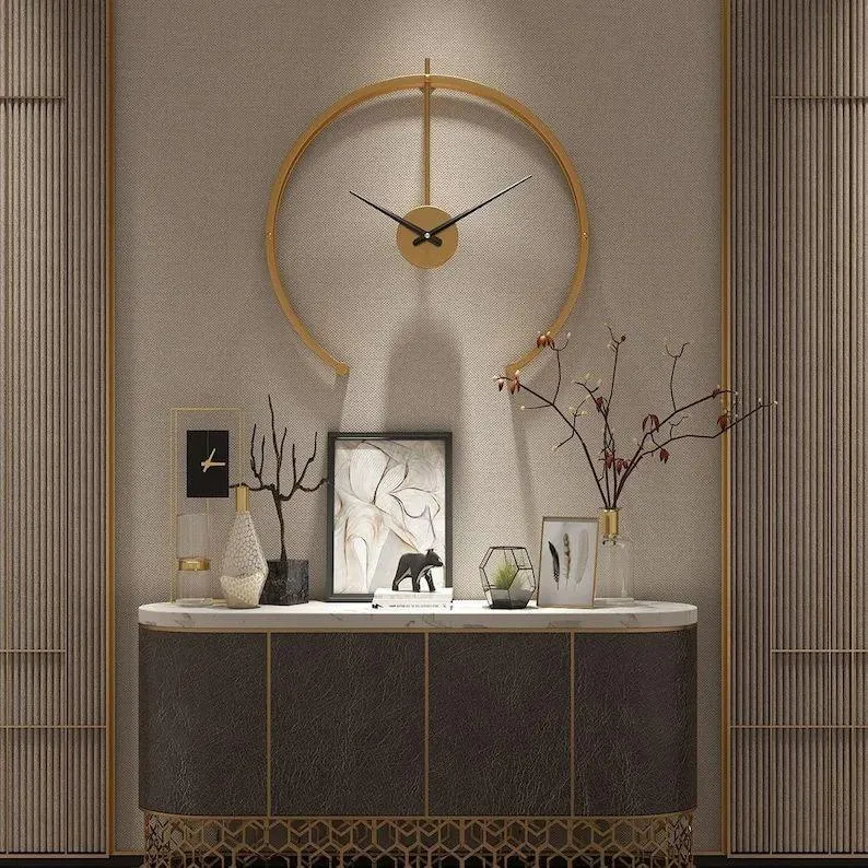 HALF ROUND WALL CLOCK GOLD 