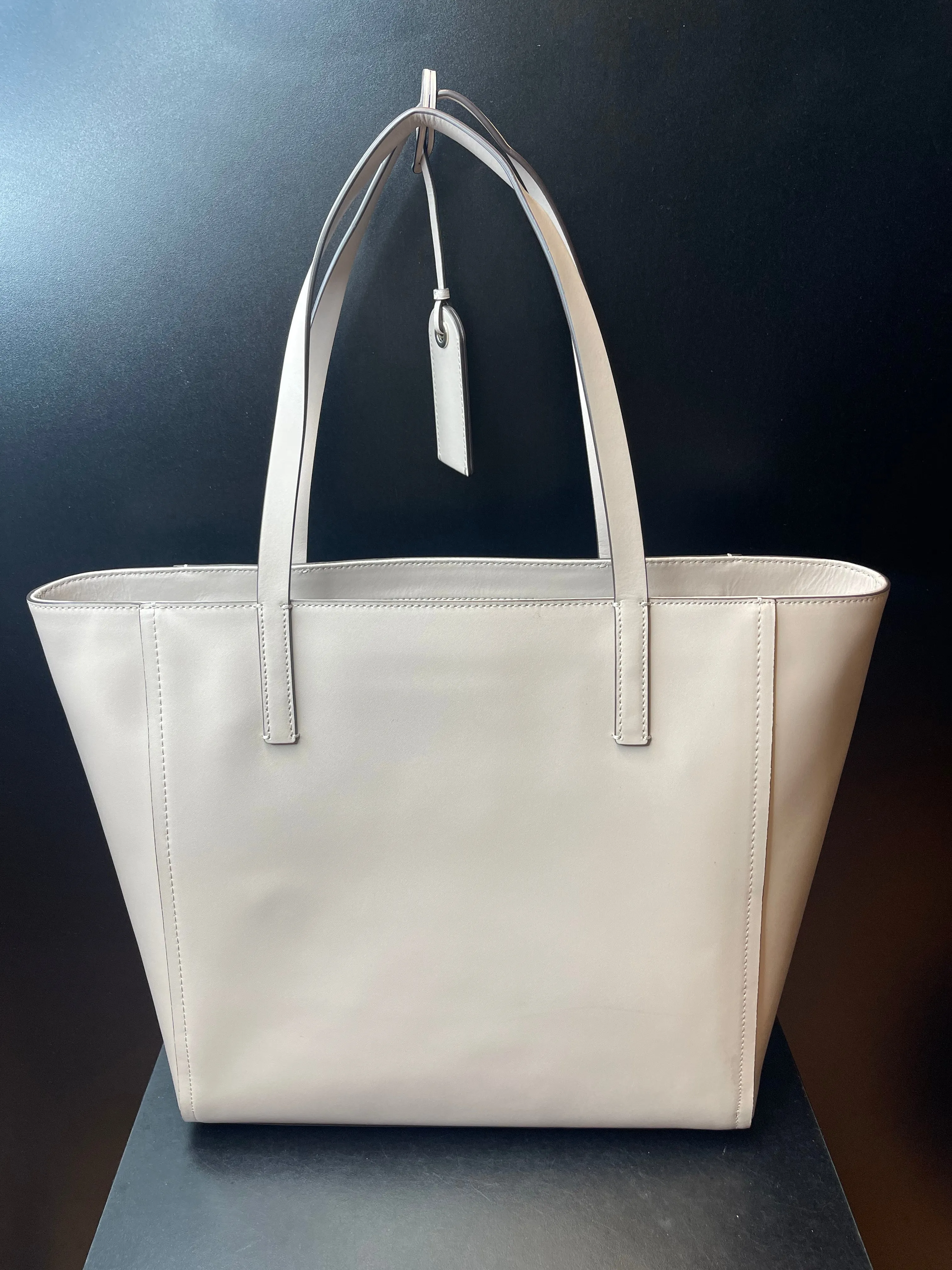 Handbag By Kate Spade  Size: Large Kate Spade Bags