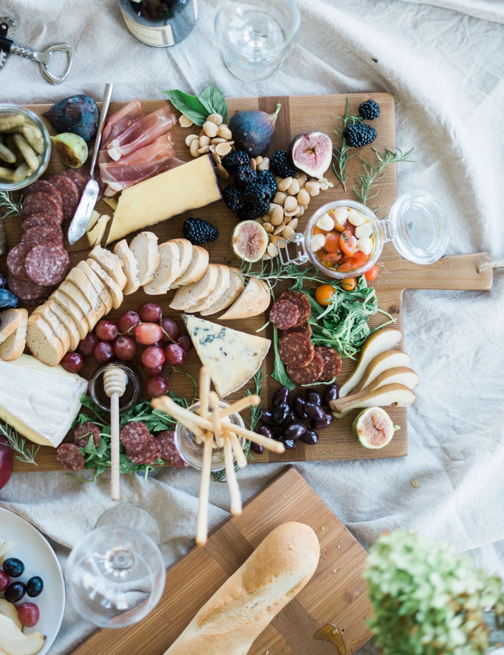 Handcrafted Rectangular Pine Charcuterie Board by etHOME