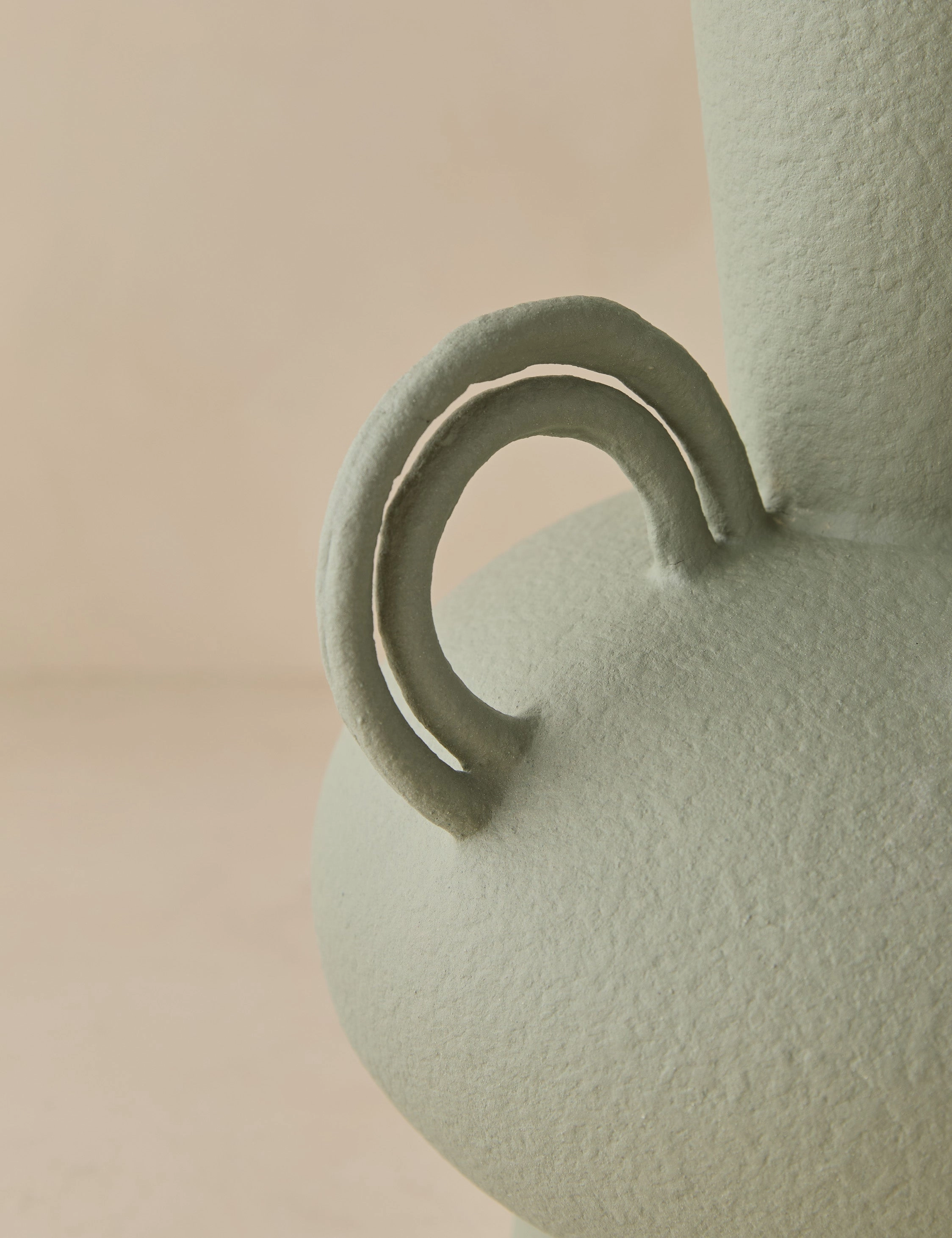 Idra Vase by Aimee Song