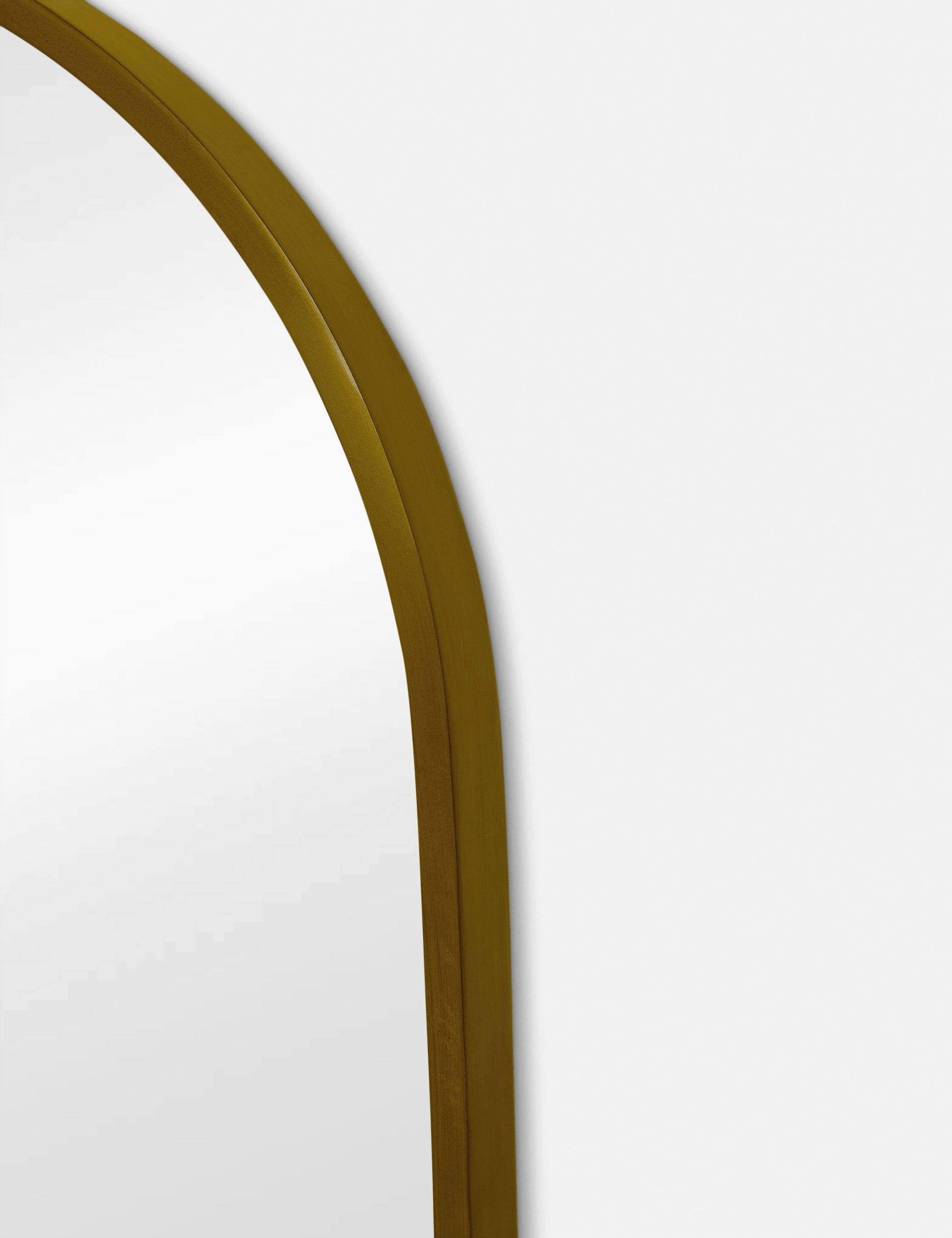 Idris Oval Mirror
