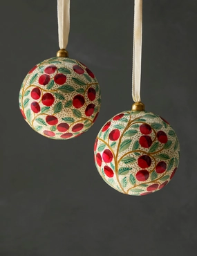 Joelle Ornaments (Set of 2) 