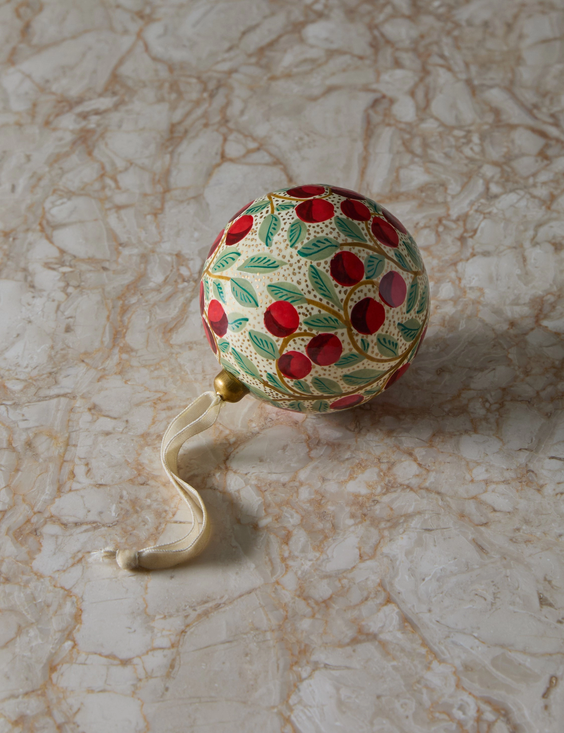 Joelle Ornaments (Set of 2)