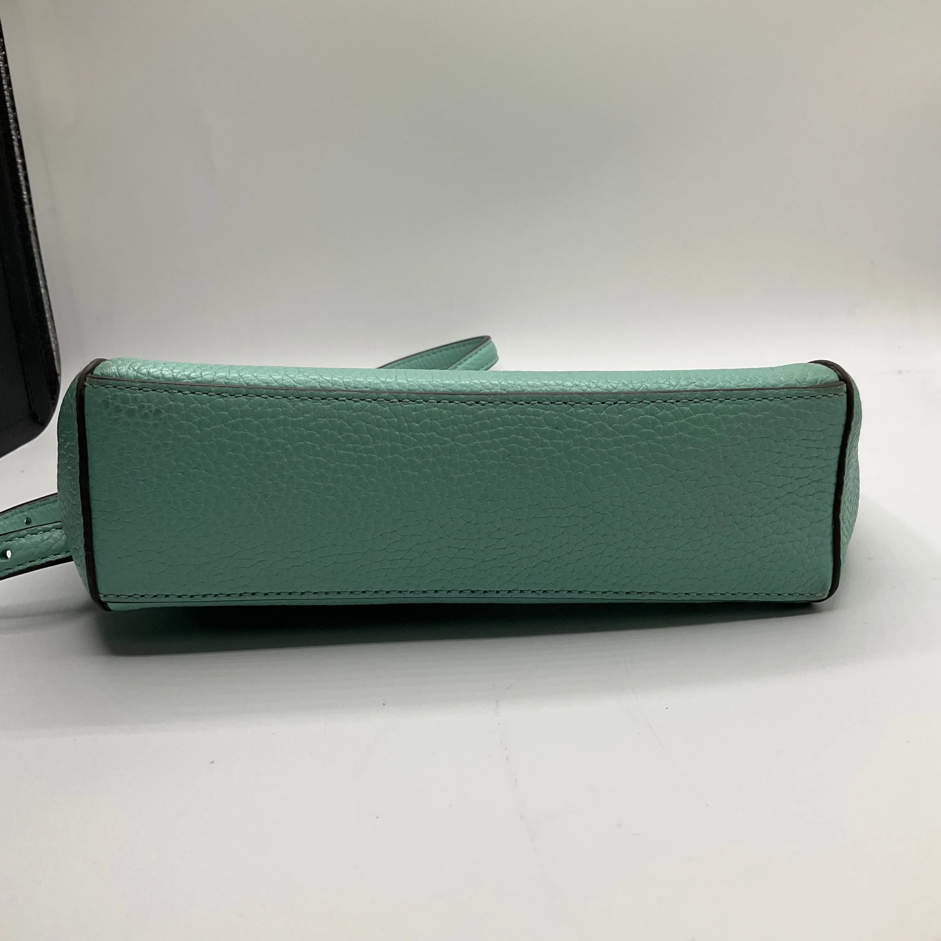 Kate Spade Bags Crossbody Designer By Kate Spade, Size: Medium