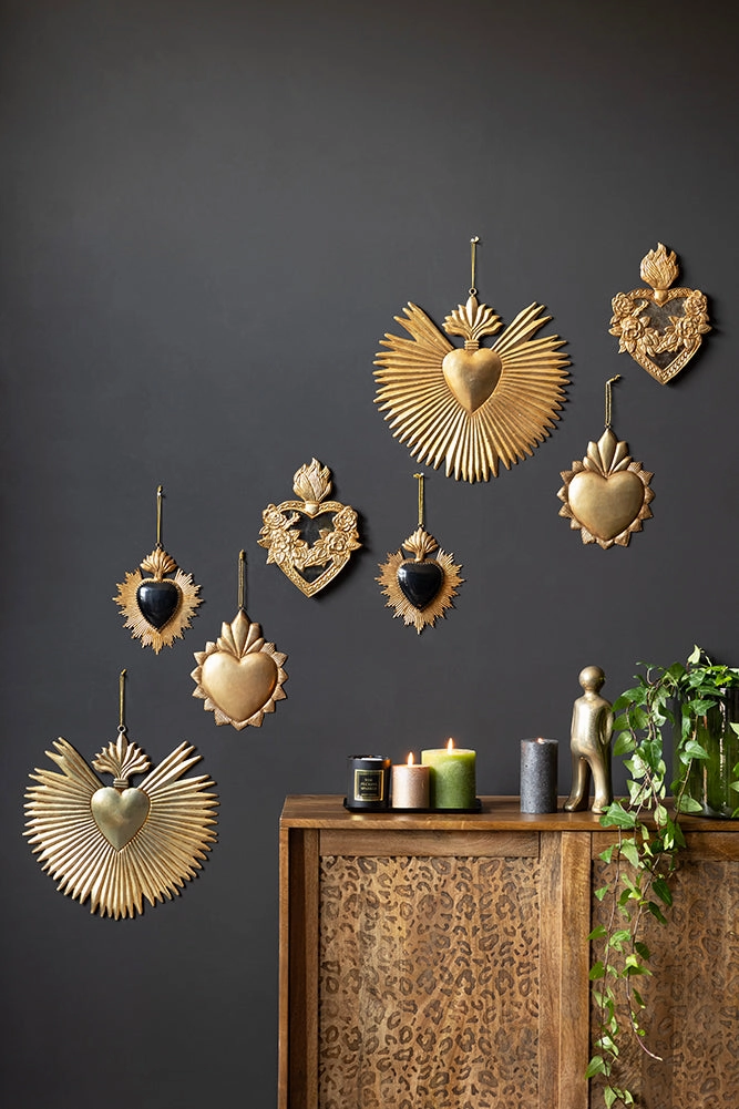 Large Milagro Antiqued-Style Heart Decoration