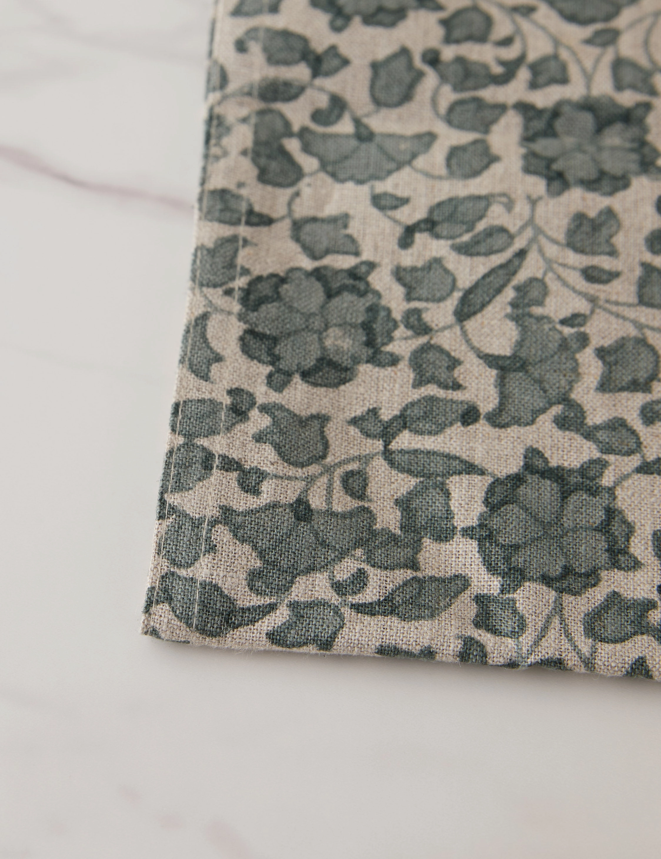 Lavelanet Table Linens
