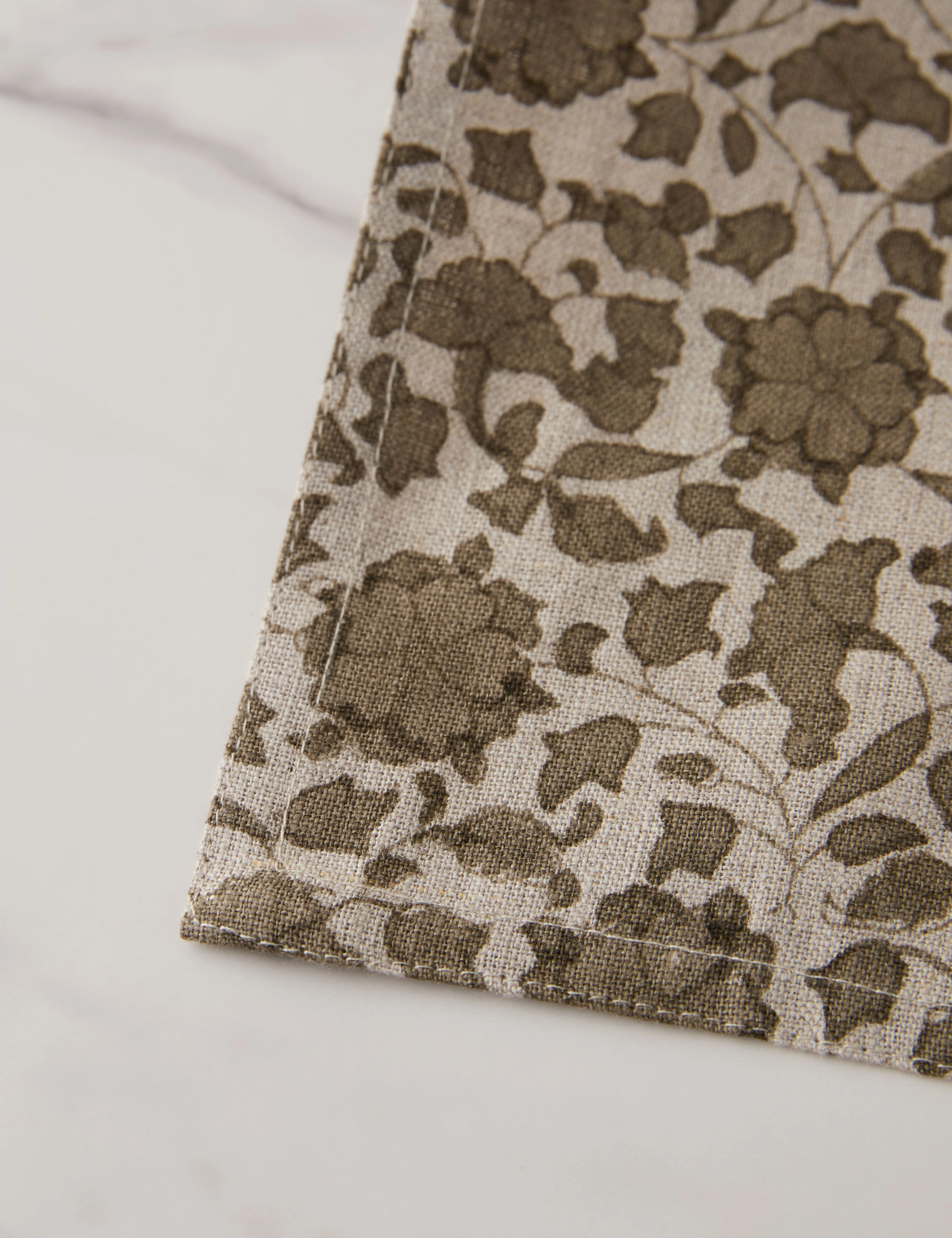 Lavelanet Table Linens