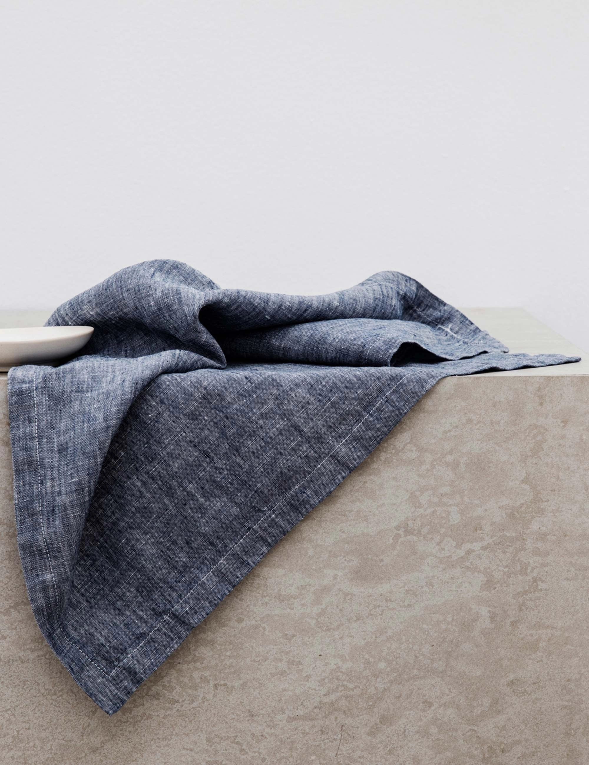 Linen Table Napkins (Set of 4) by Cultiver