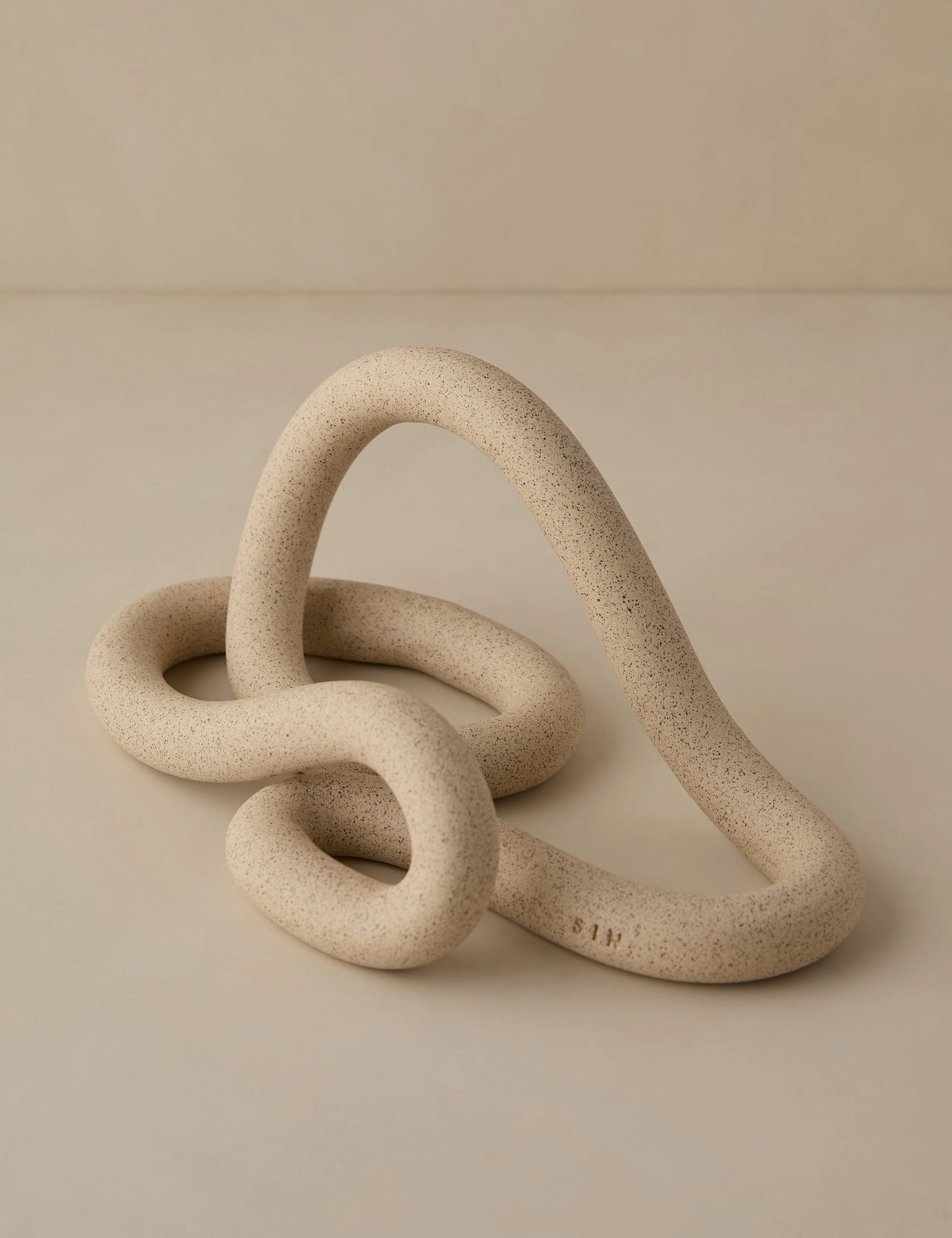 Lumbra Book Stand by SIN