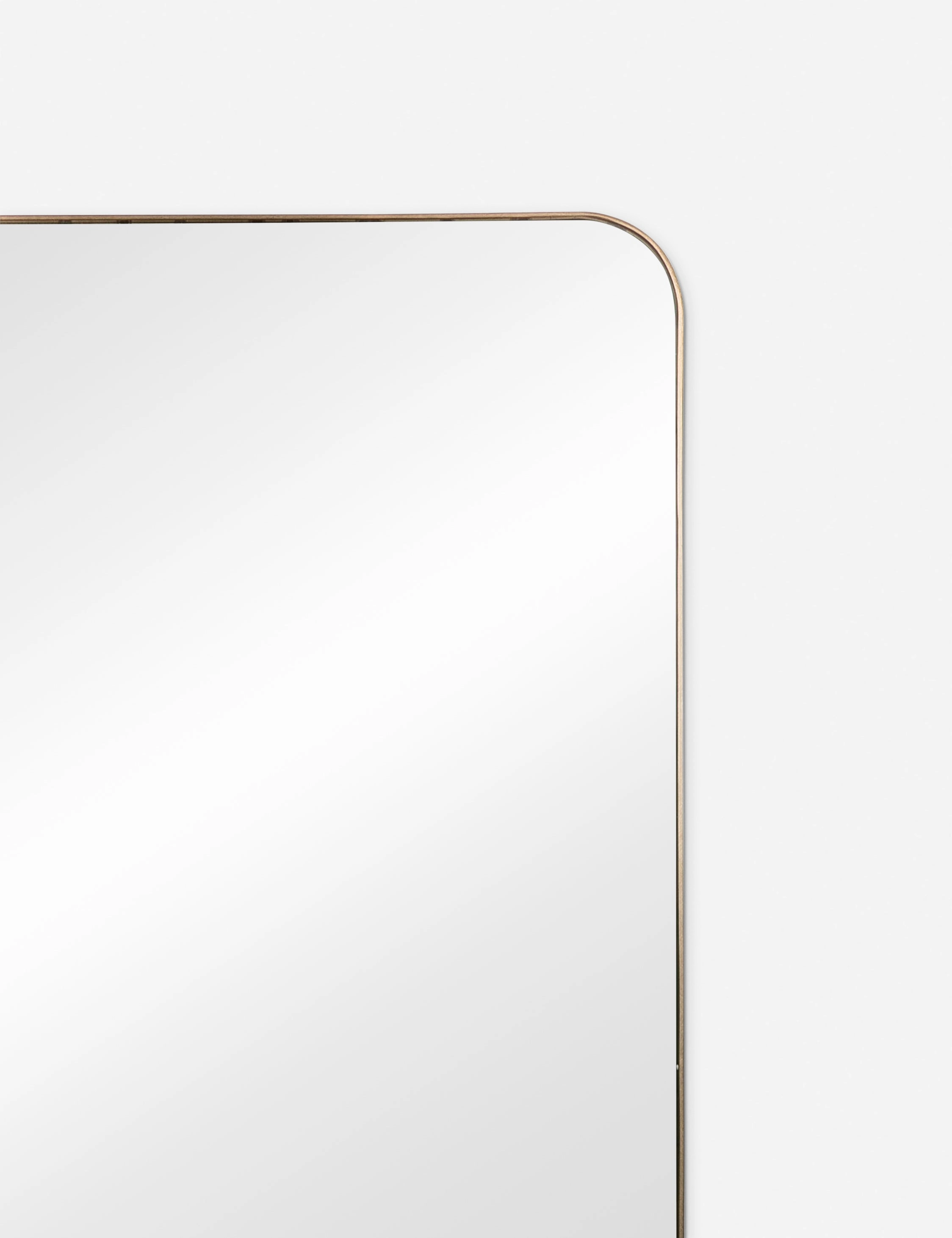 Lyta Mirror