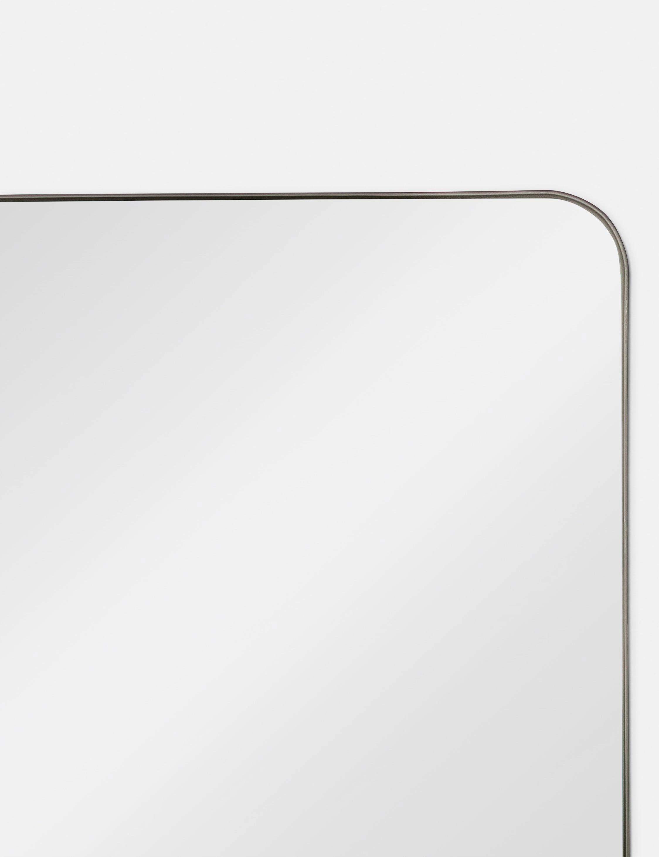 Lyta Mirror