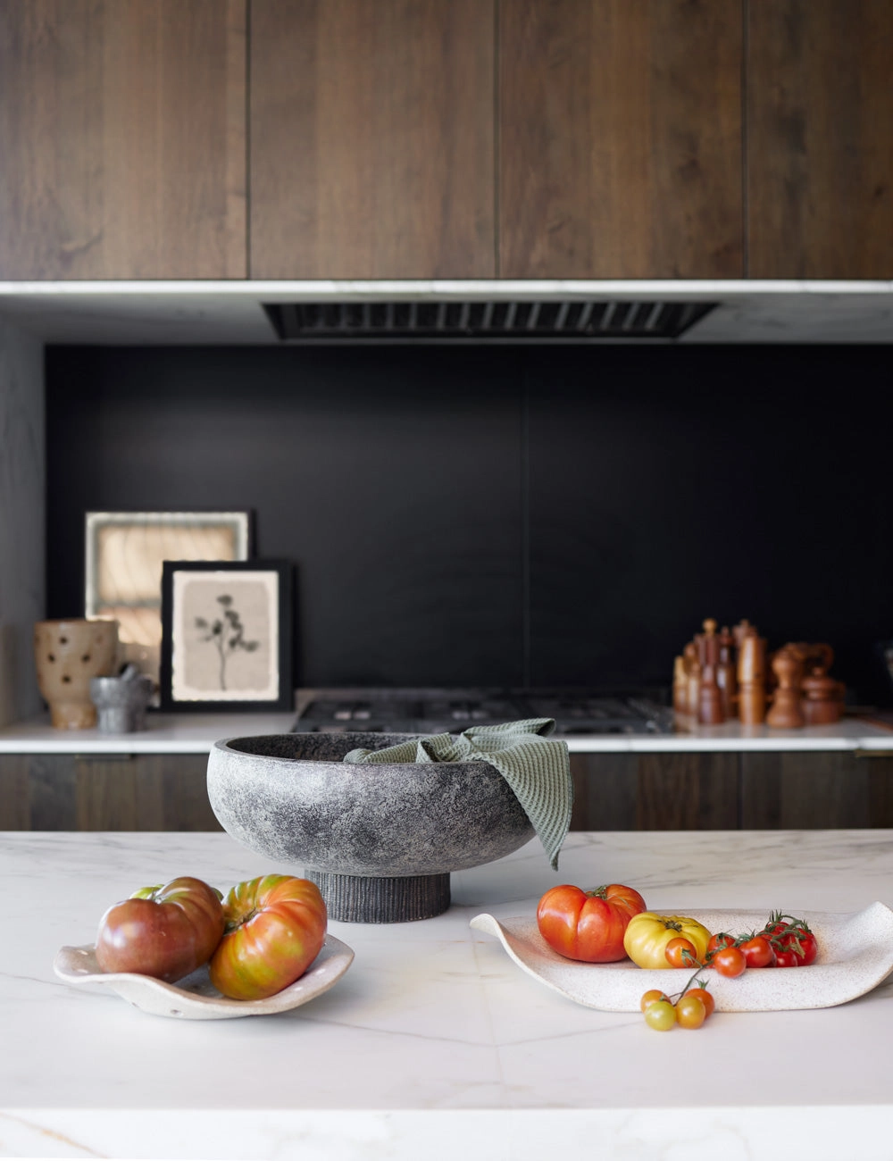 Manta Oval Platter by SIN