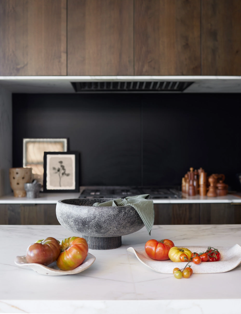 Manta Oval Platter by SIN