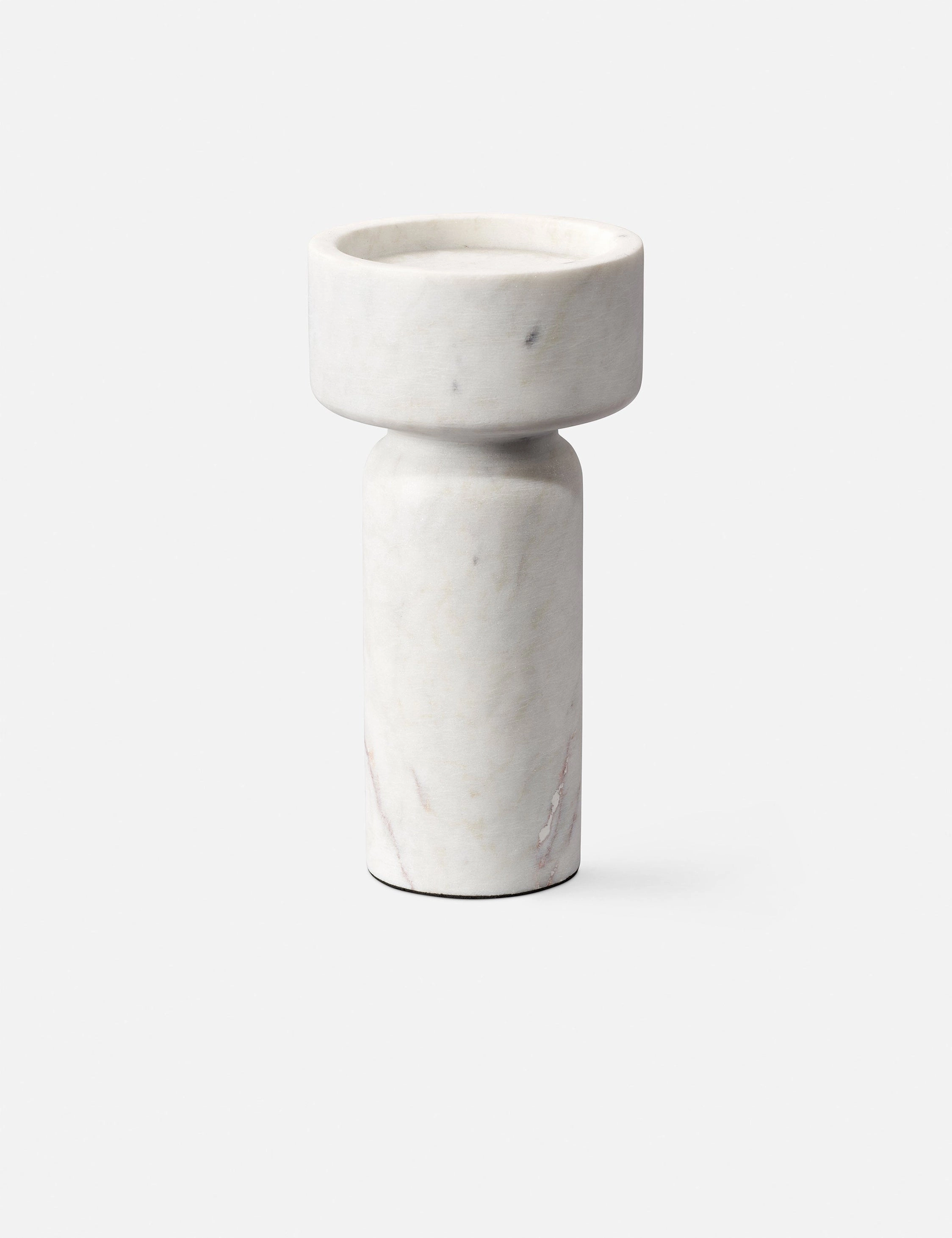 Maris Candle Holder