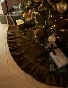 Mauree Velvet Tree Skirt 