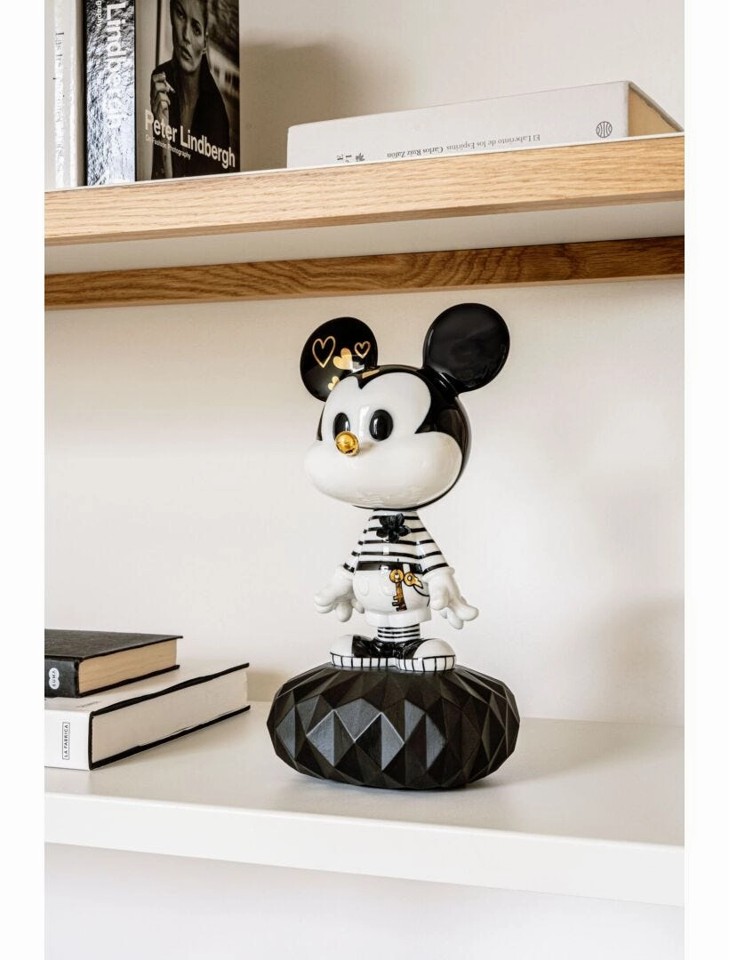 Mickey Mouse - Black & White Sculpture