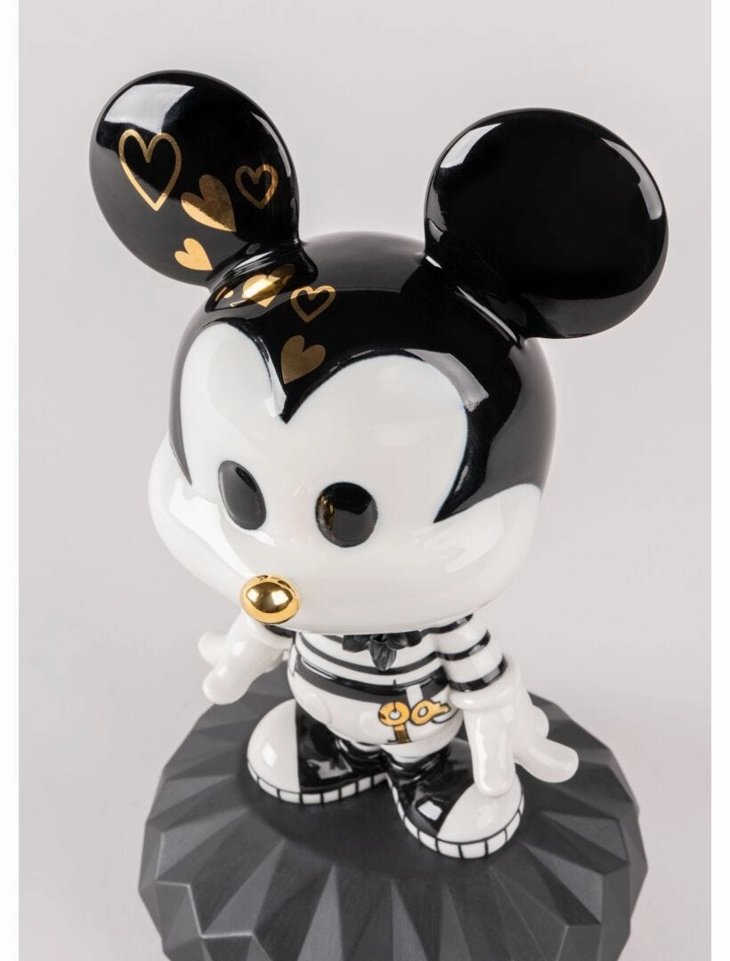 Mickey Mouse - Black & White Sculpture