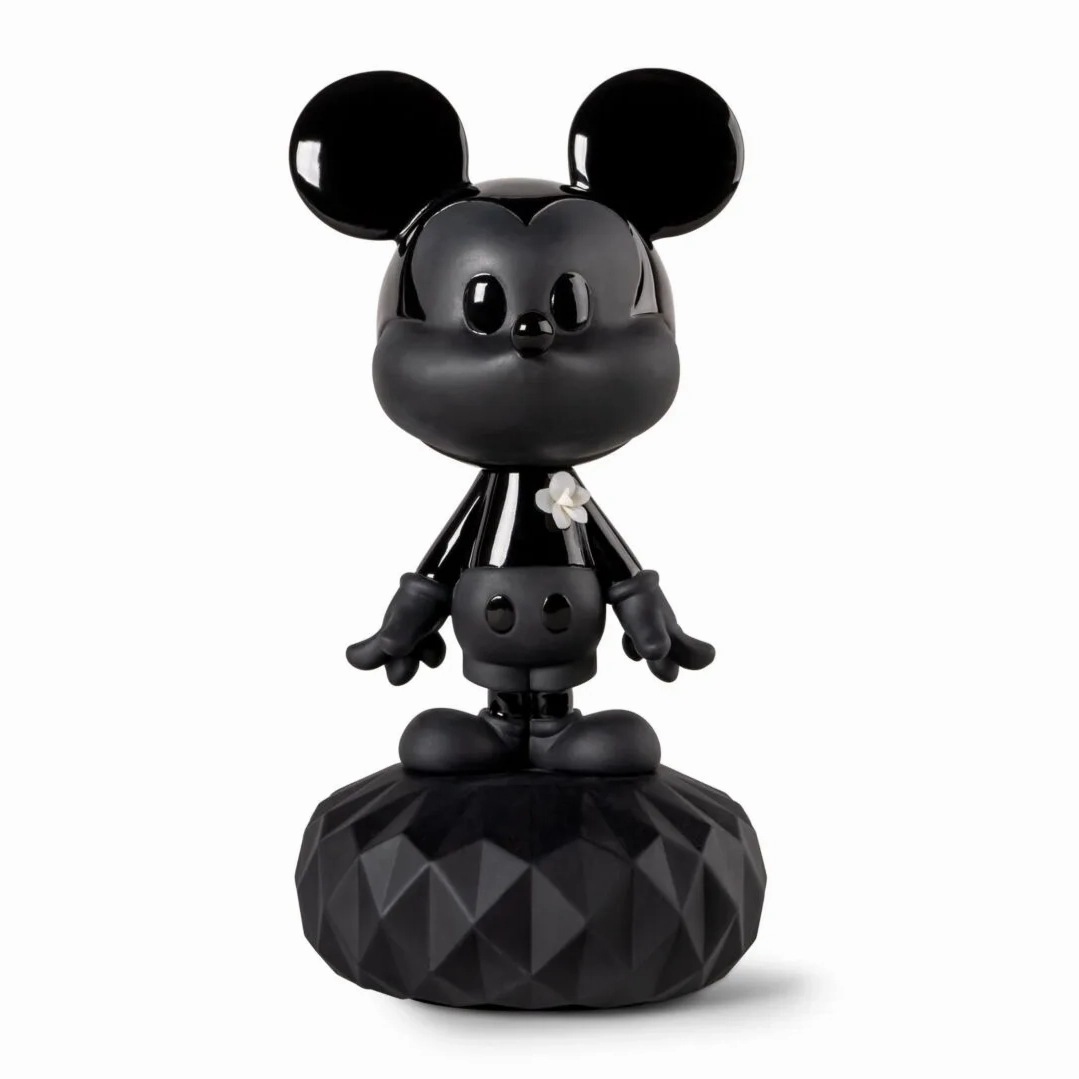 Mickey Mouse - Total Black Sculpture 