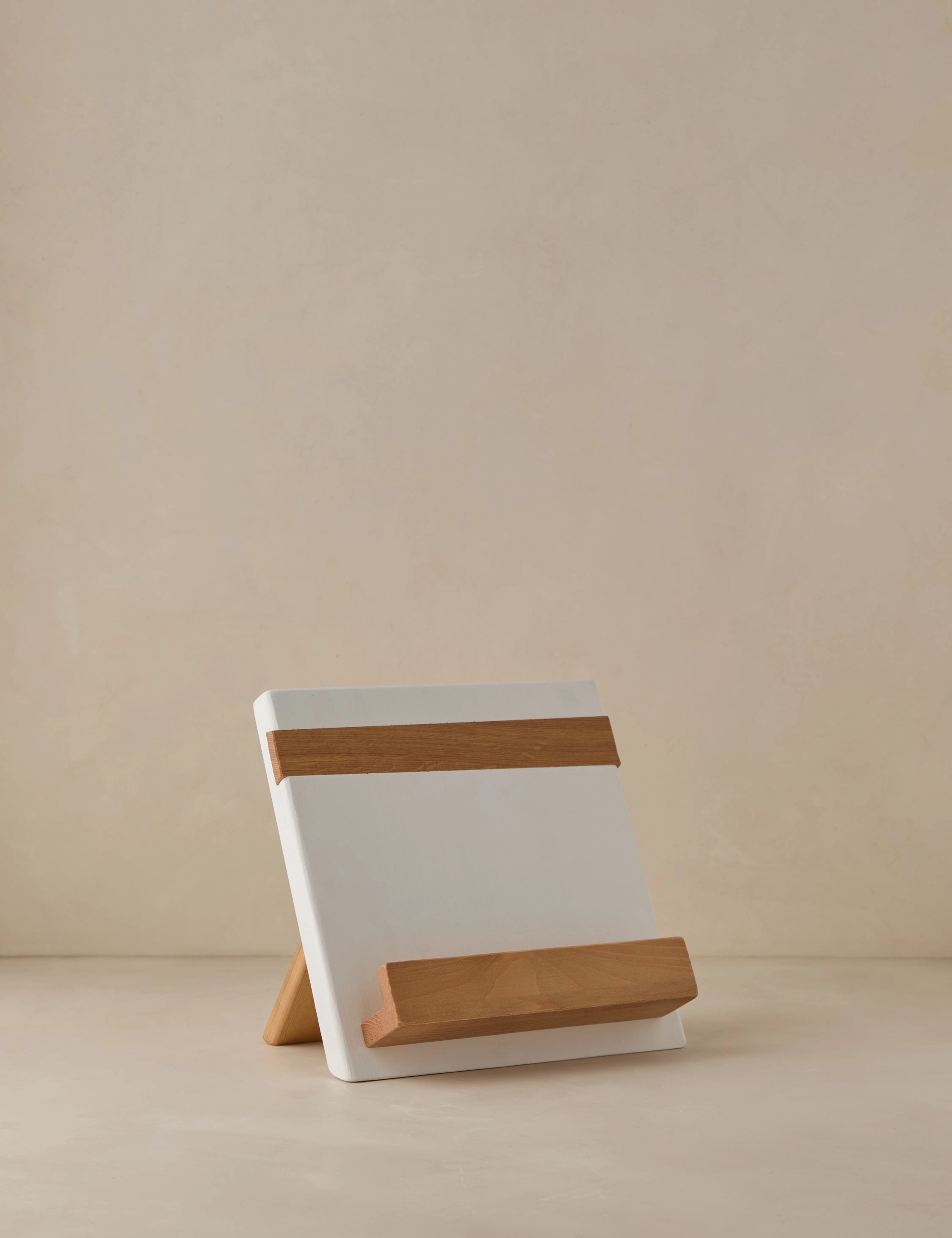 Mod Cookbook Holder by etHOME