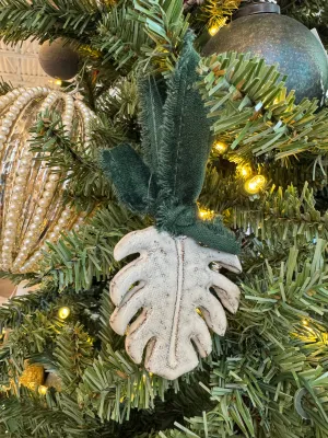 Monstera Ornaments 