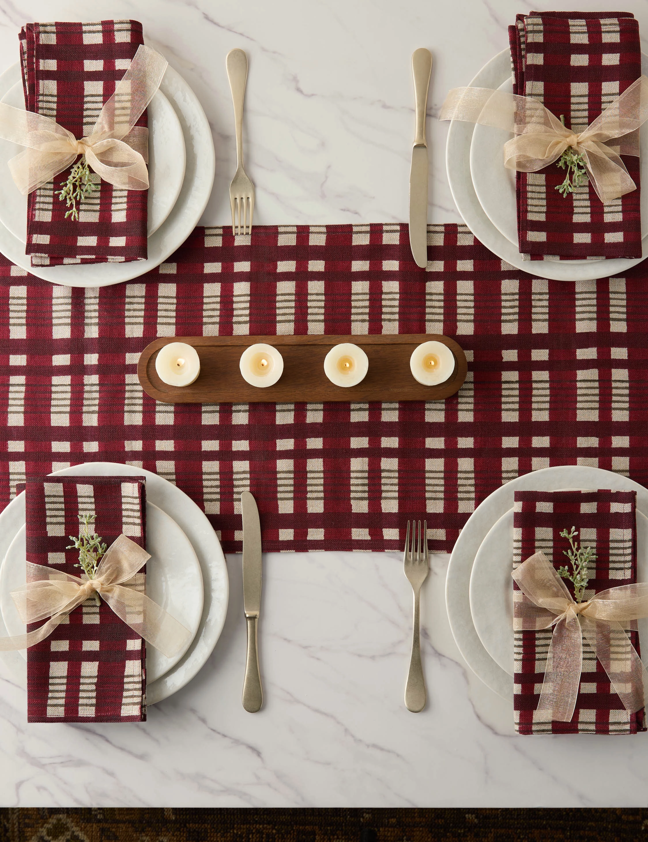 Musetta Linen Table Runner