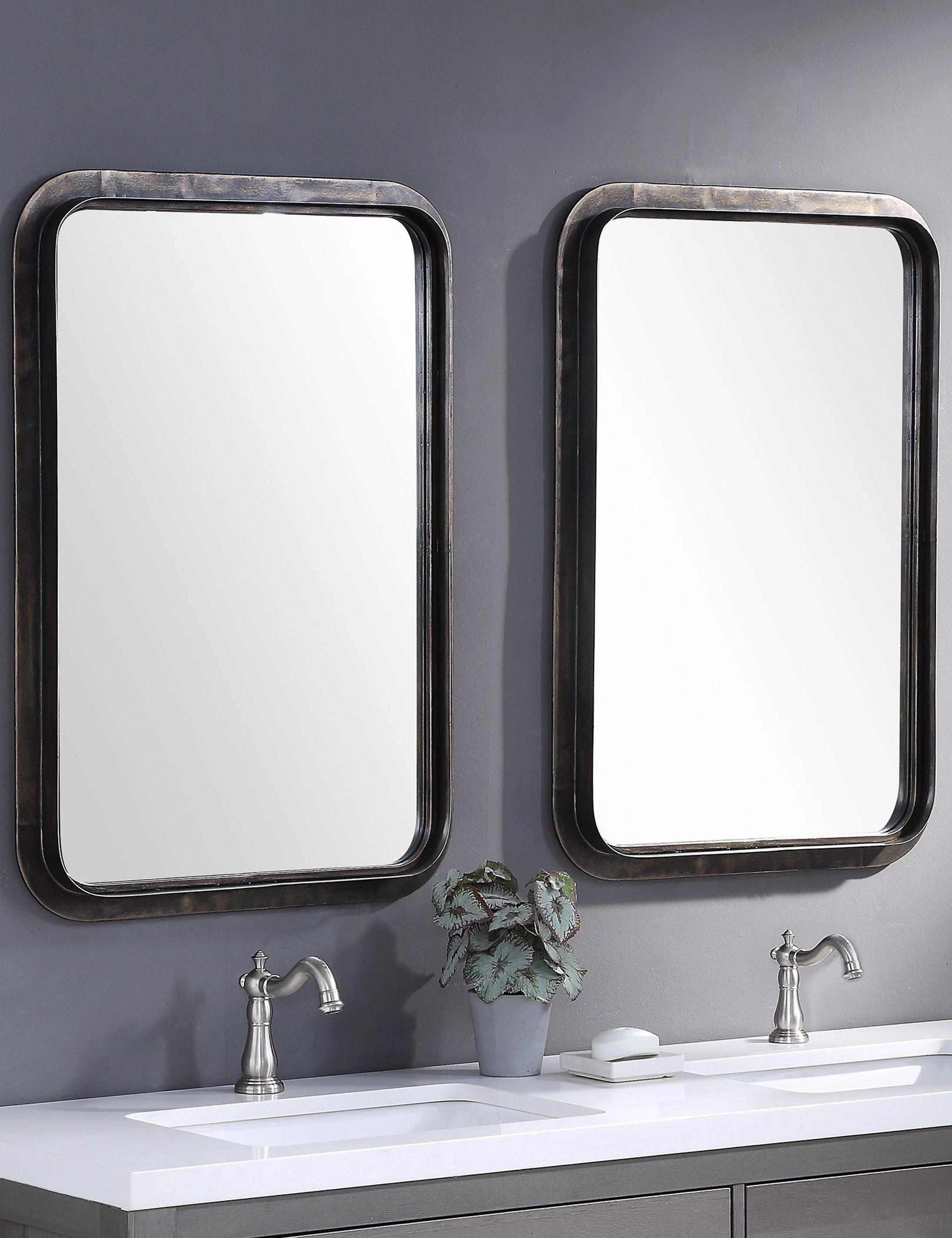 Natalie Mirror 