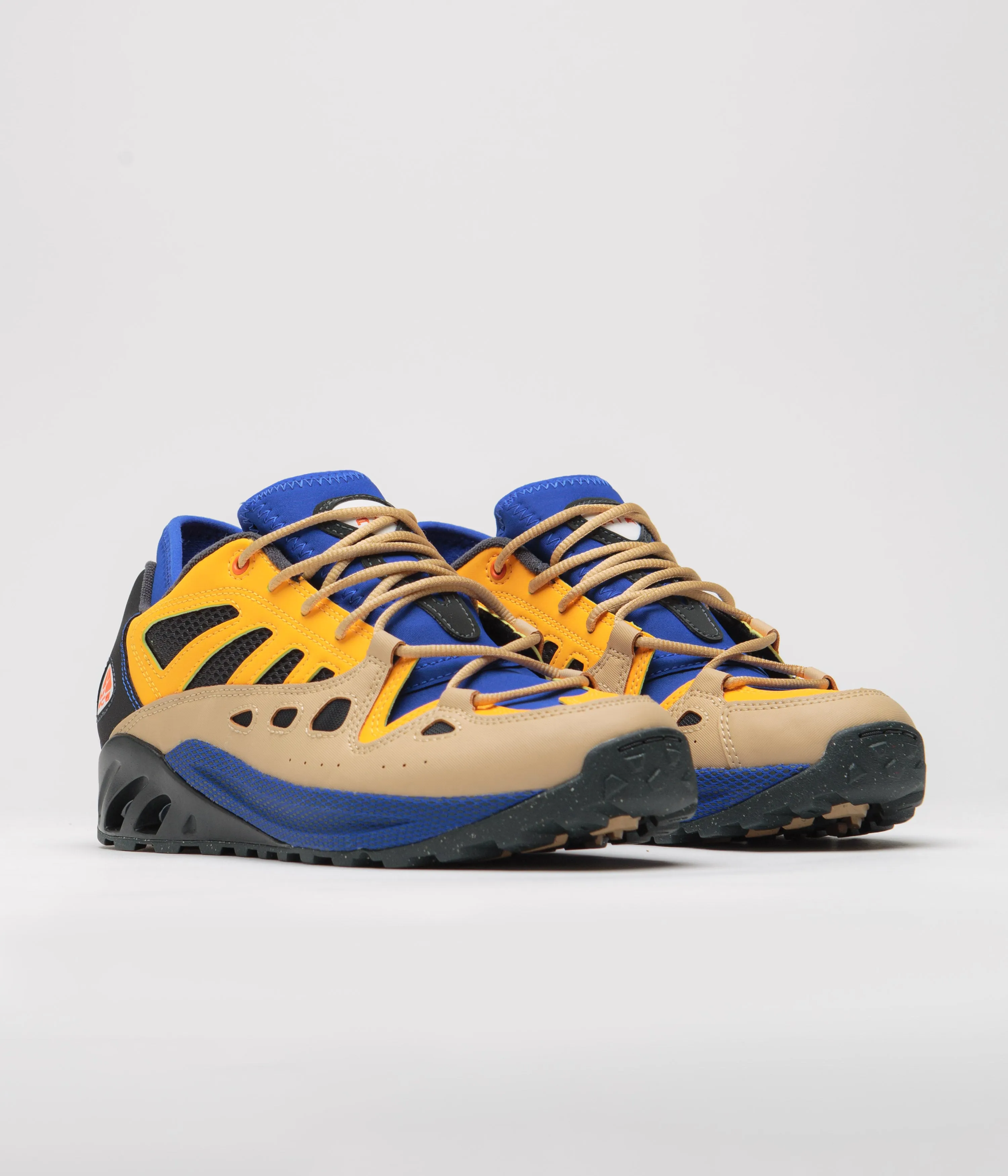 Nike ACG Air Exploraid Shoes - Hyper Royal / Safety Orange - Laser Orange Nike ACG Outdoor Clothing