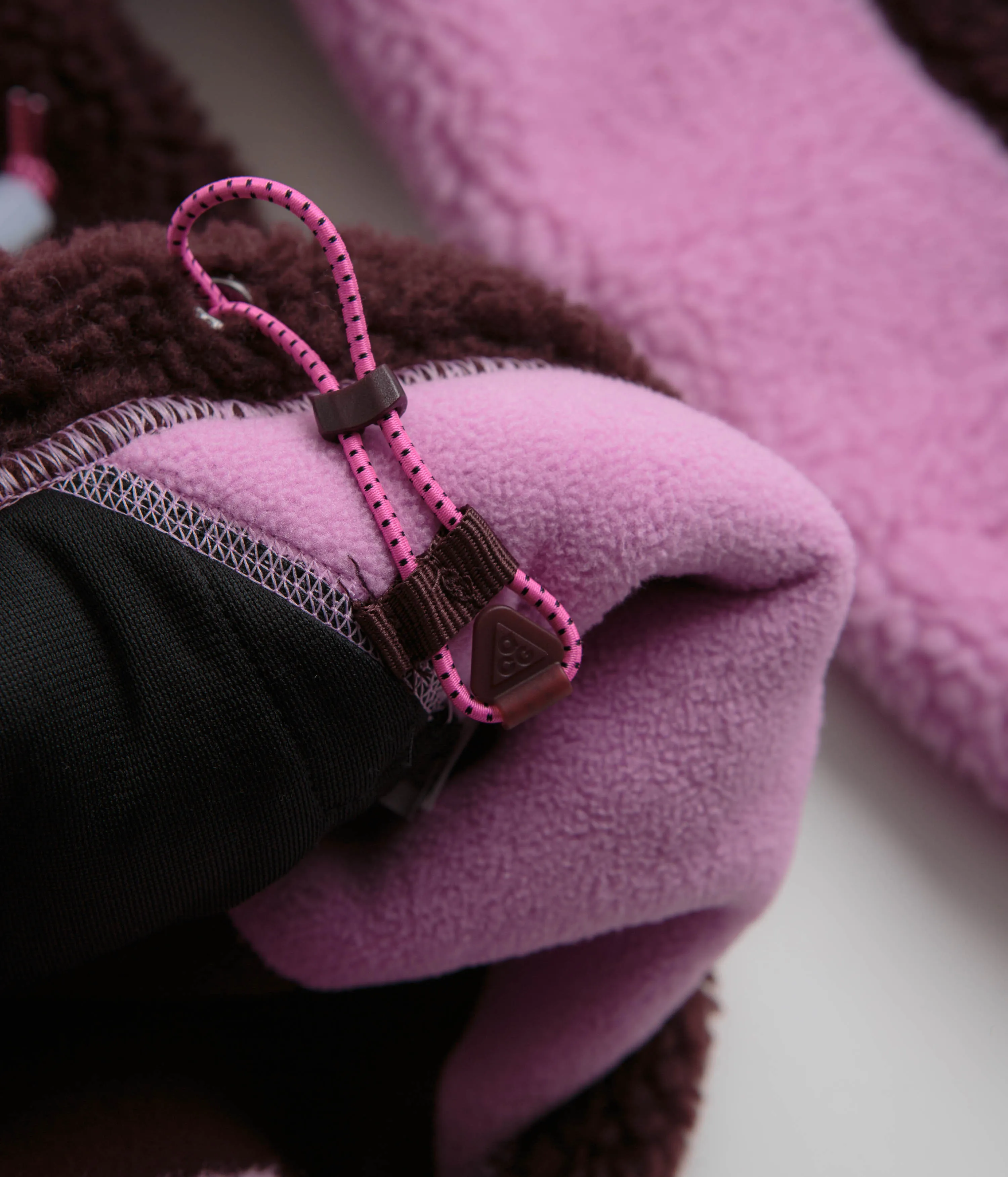 Nike ACG Canwell Glacier Fleece - Beyond Pink / Burgundy Crush / Summit White Nike ACG Outdoor Clothing