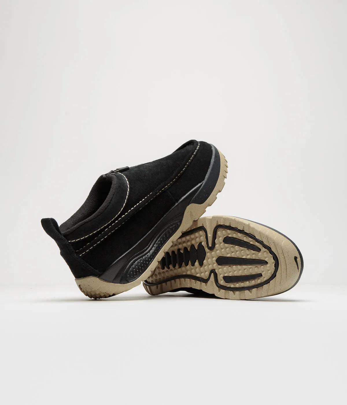Nike ACG Izy Shoes - Black / Limestone - Black - Limestone Nike ACG Outdoor Clothing