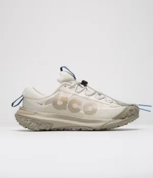 Nike ACG Mountain Fly 2 Low Shoes - Light Orewood Brown / Khaki - Light Bone Nike ACG Outdoor Clothing