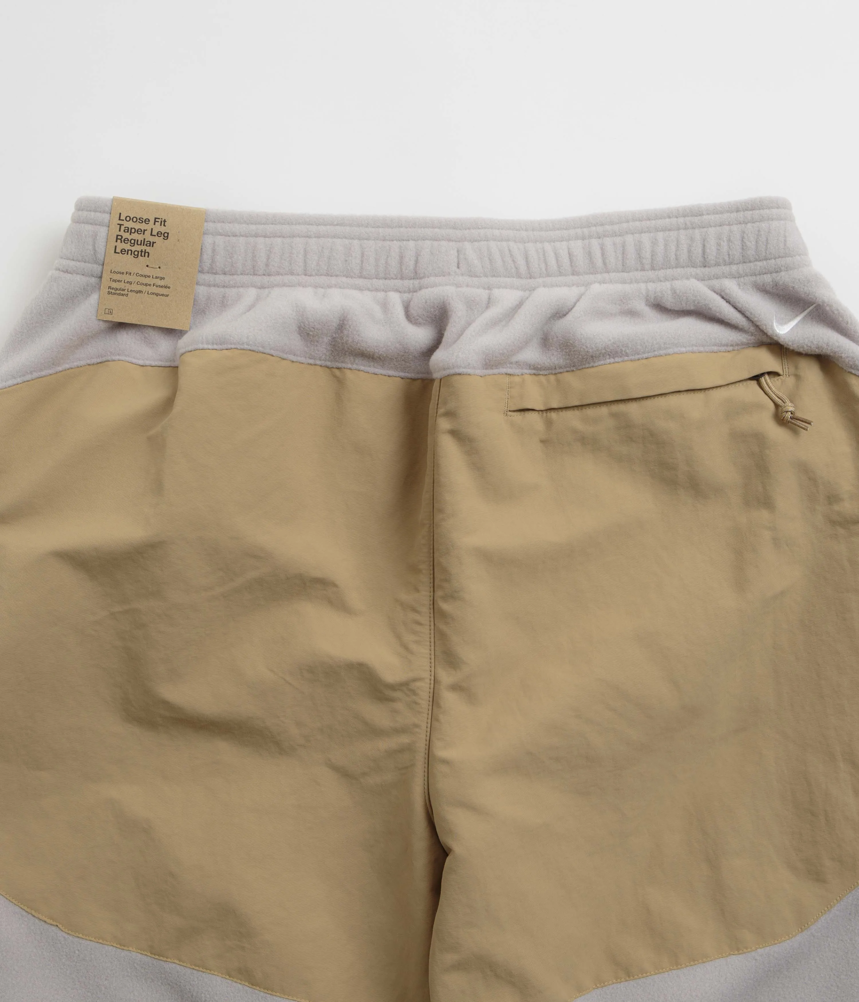 Nike ACG Wolf Tree Plus Pants - College Grey / Parachute Beige / Summit White Nike ACG Outdoor Clothing