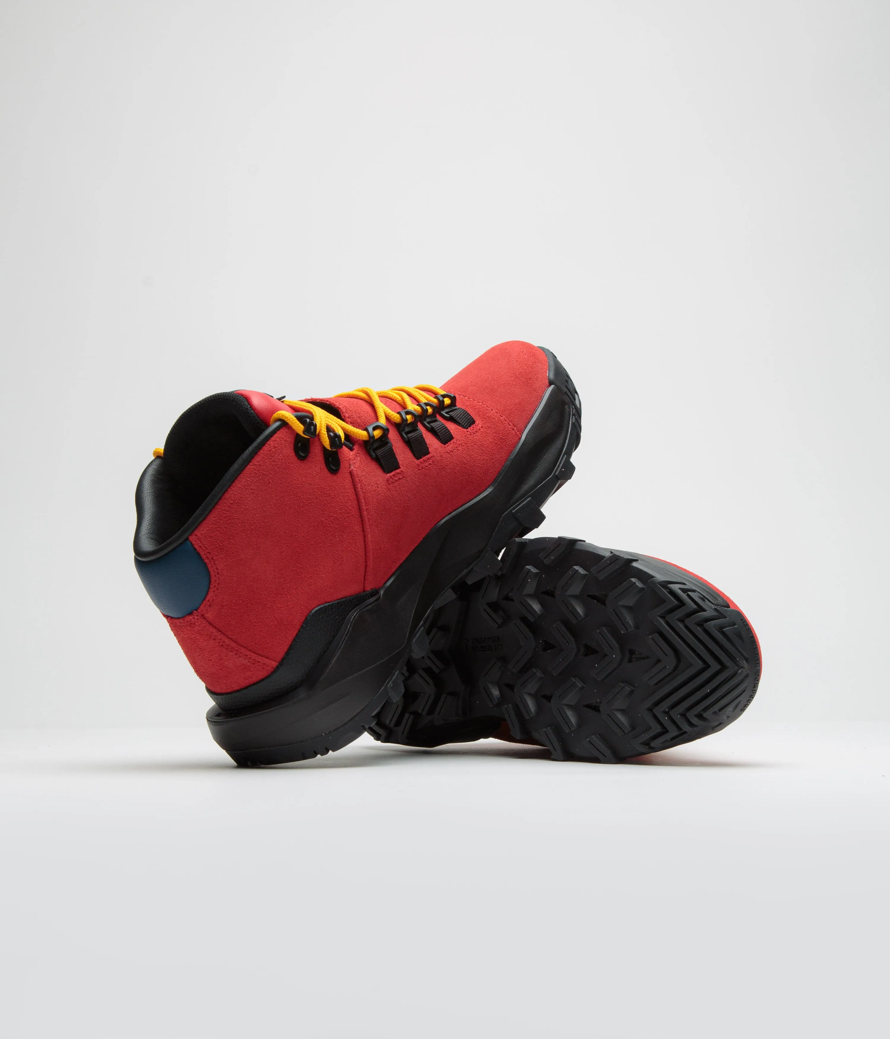 Nike Cygnal Shoes - University Red / Navy - Black Nike ACG Outdoor Clothing