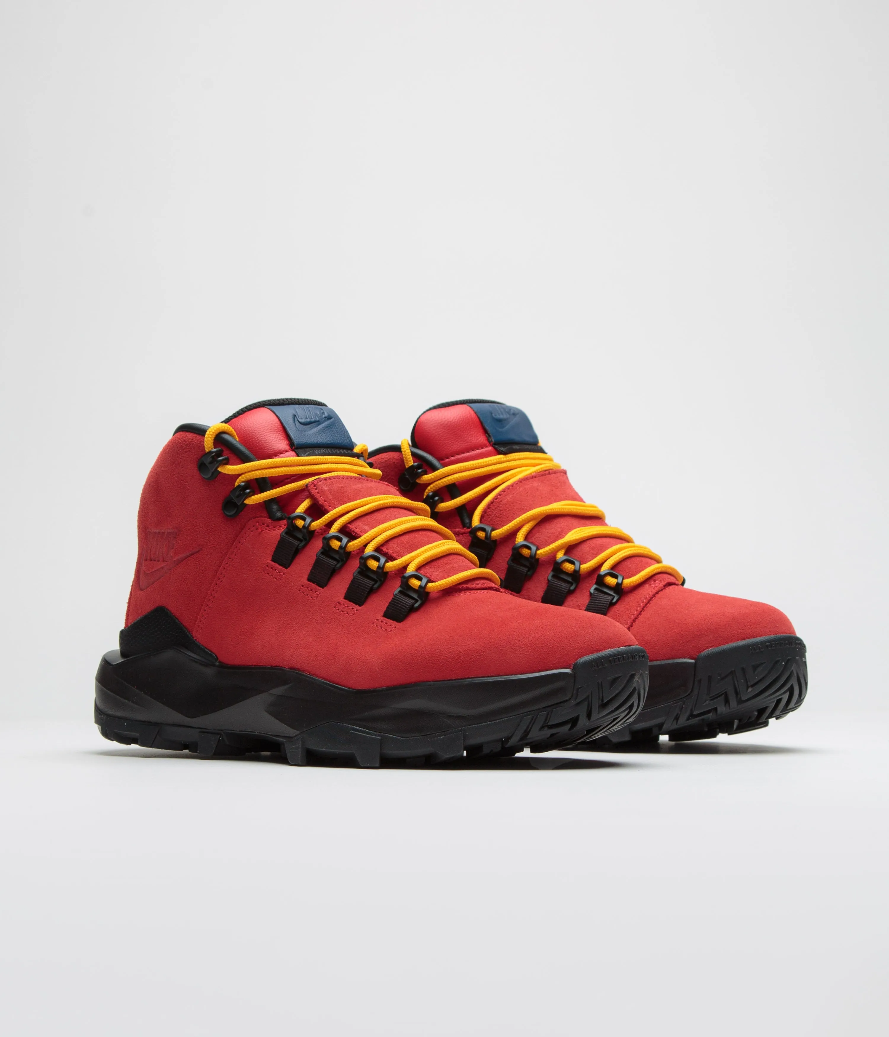 Nike Cygnal Shoes - University Red / Navy - Black Nike ACG Outdoor Clothing