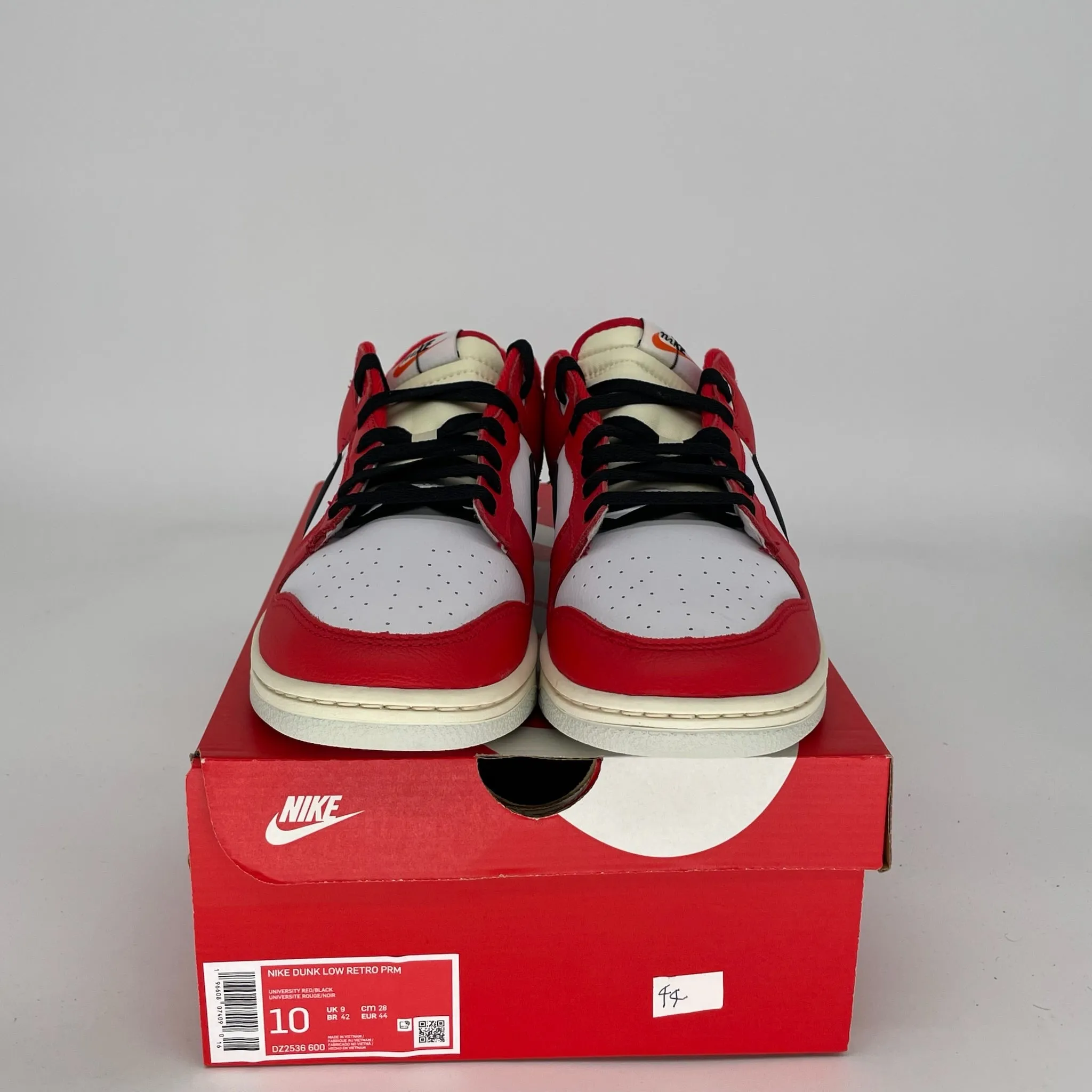 NIKE DUNK LOW CHICAGO SPLIT SIZE 10 DZ2536-600
