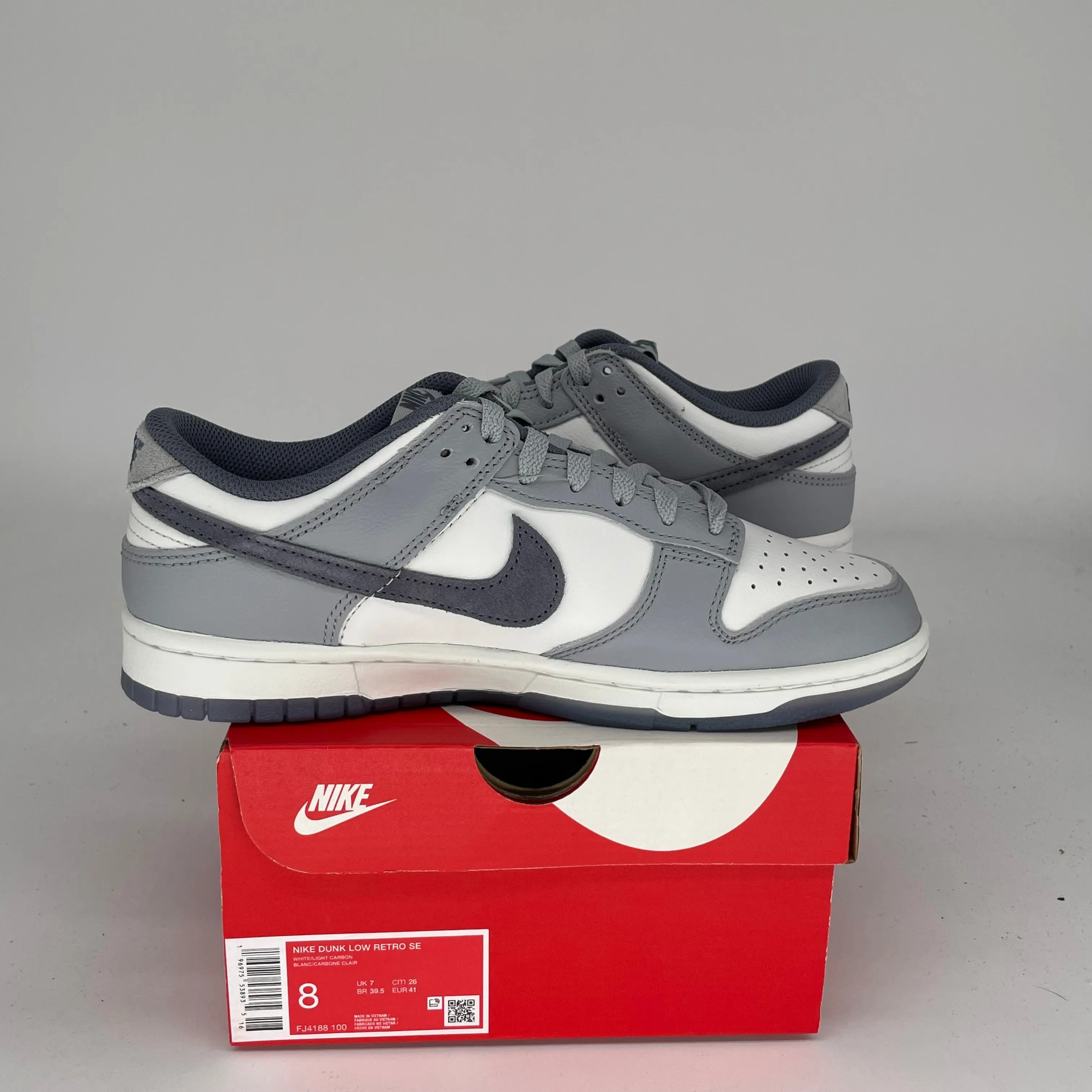 NIKE DUNK LOW LIGHT CARBON SIZE 8 FJ4188-100