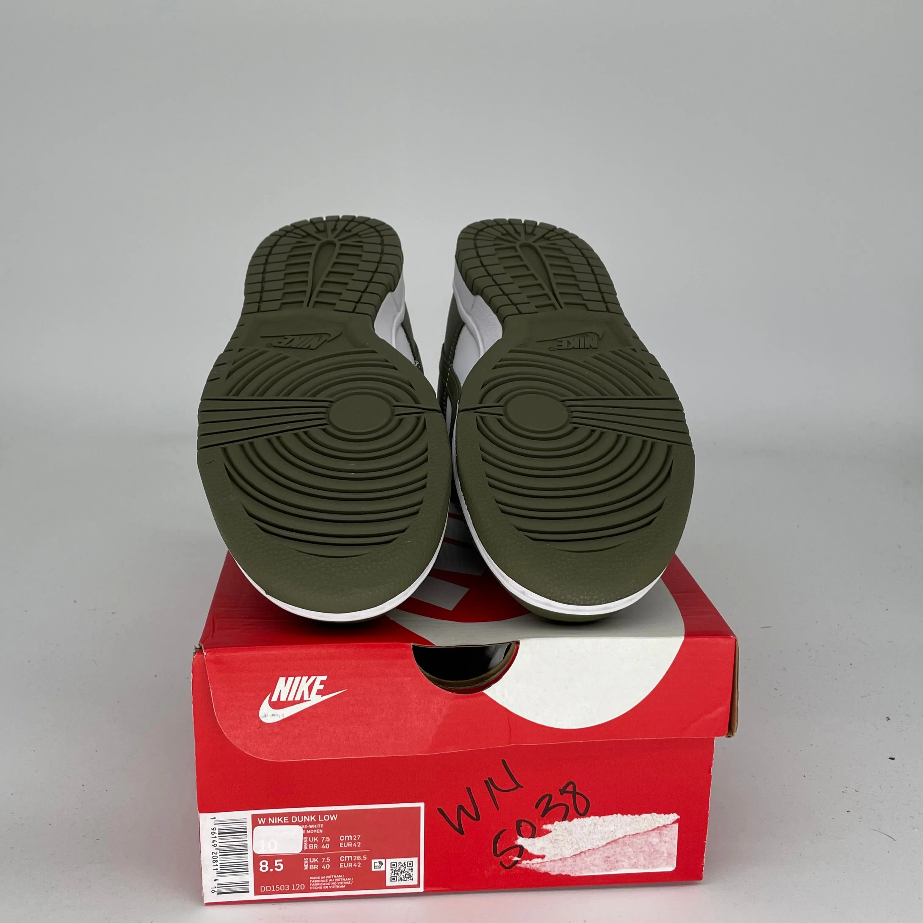 NIKE DUNK LOW MEDIUM OLIVE W SIZE 8.5/10W DD1503-120