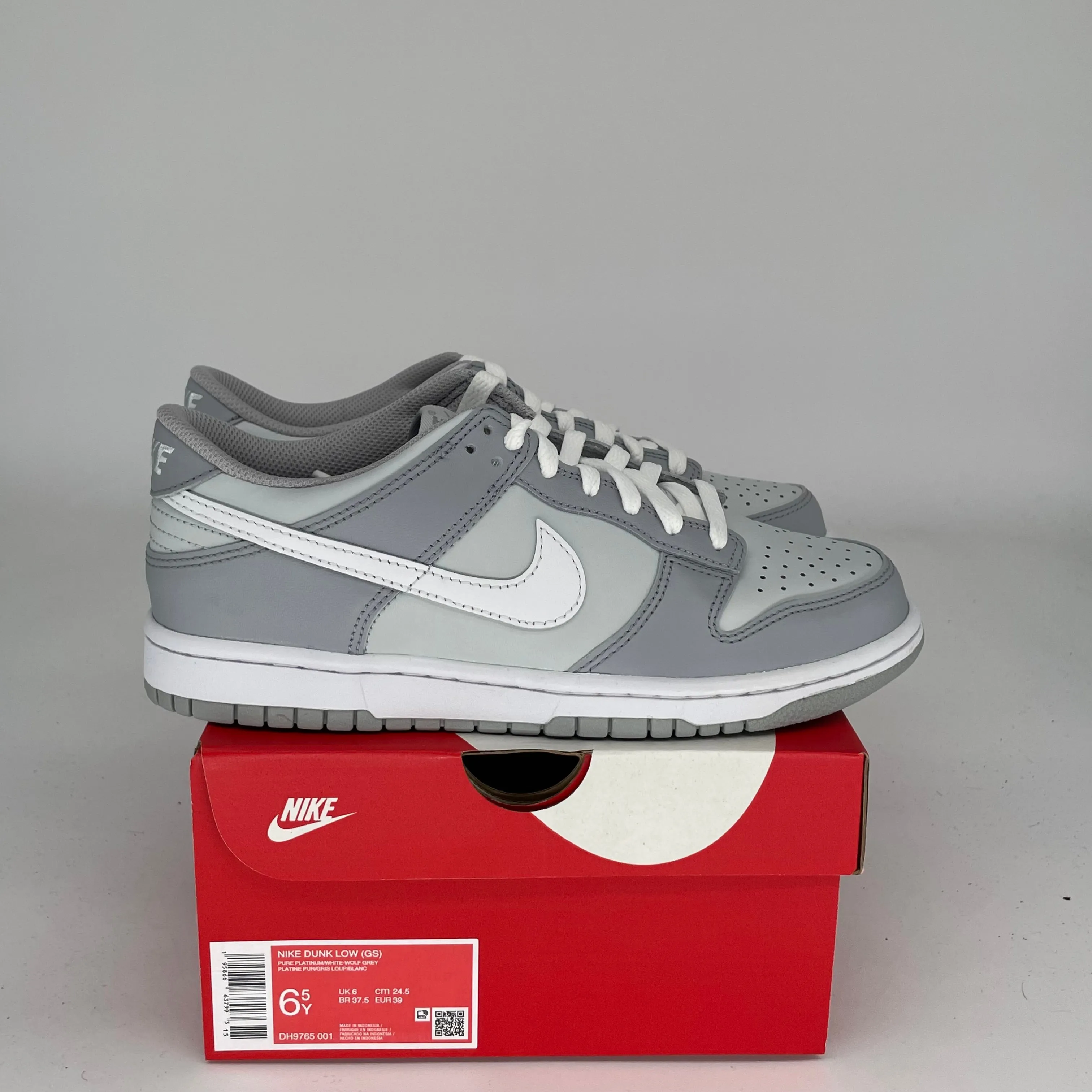 NIKE DUNK LOW TWO TONED GREY SIZE 6.5Y DH9765-001