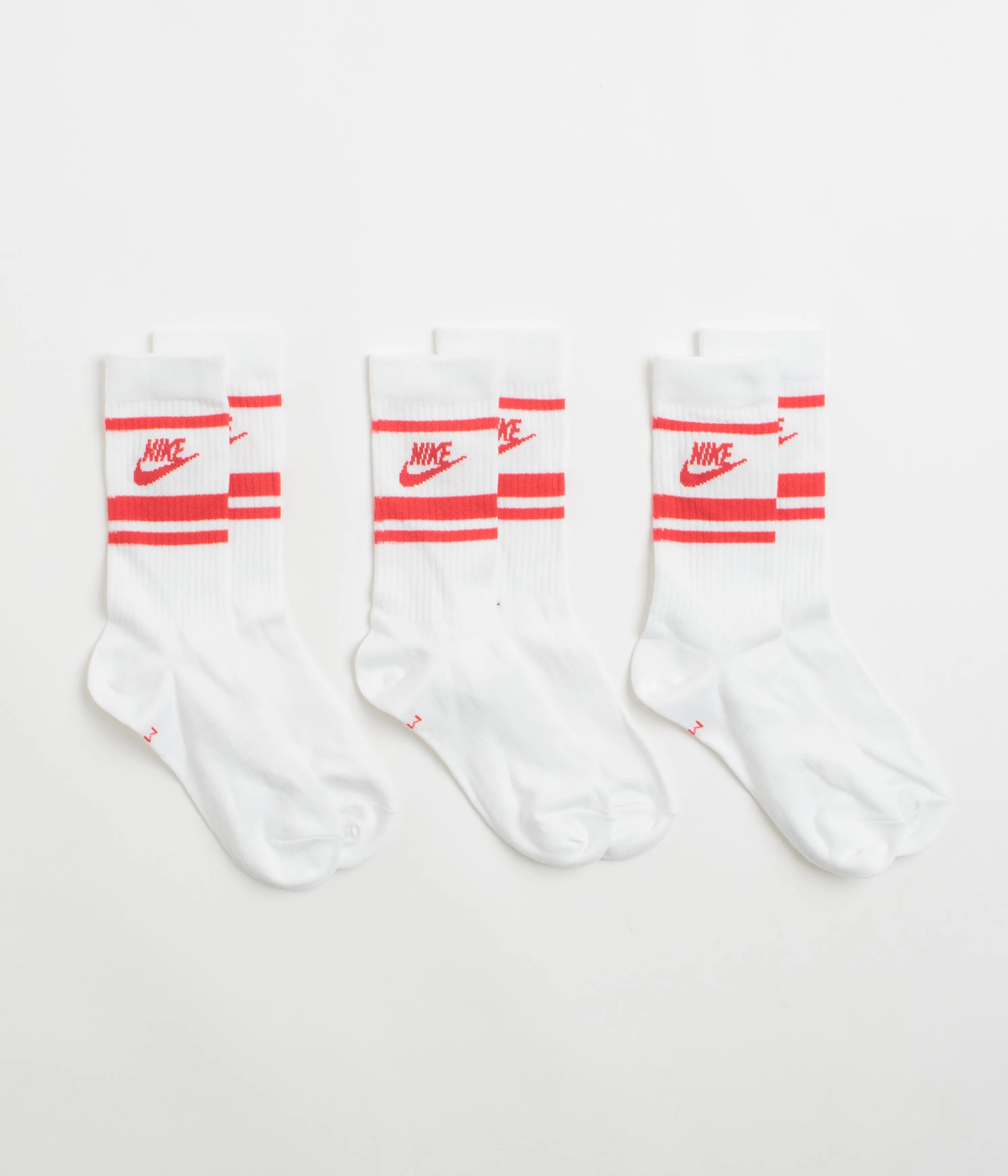 Nike Everyday Essential Crew Socks (3 Pair) - White / University Red / University Red Nike Sportswears
